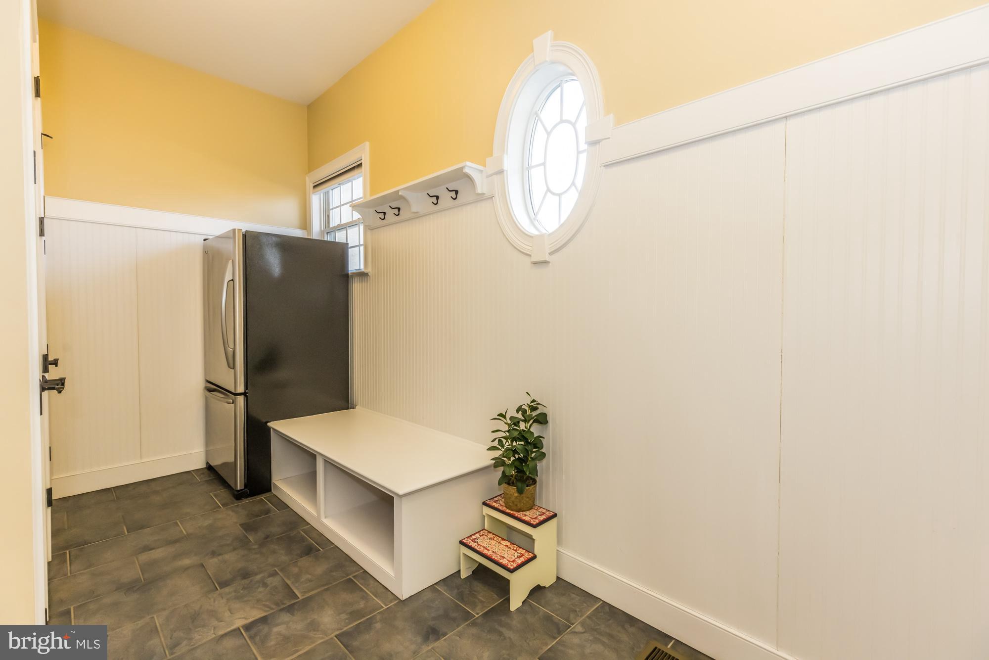 MAPLEWOOD - Residential