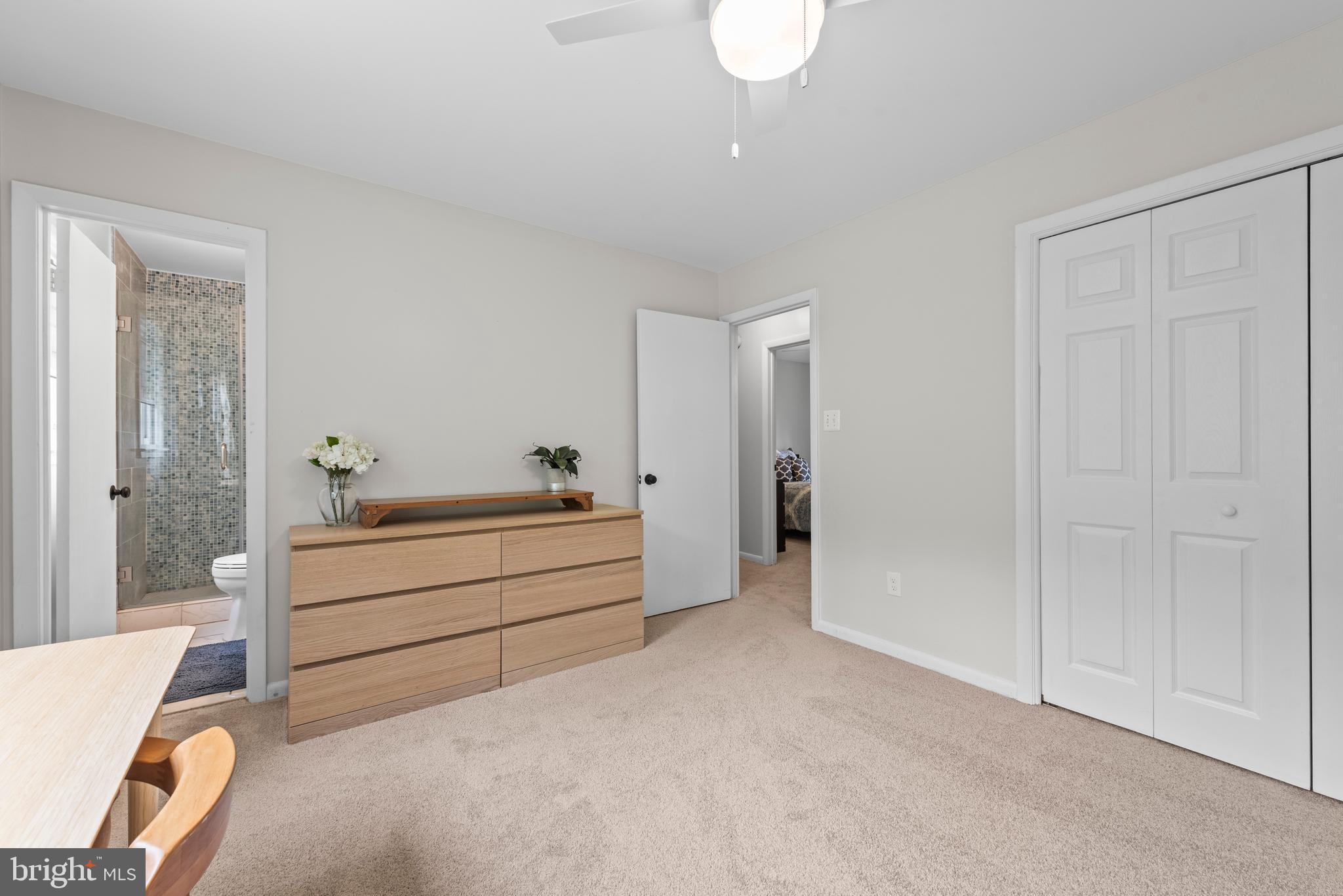 SOMERSET - Residential