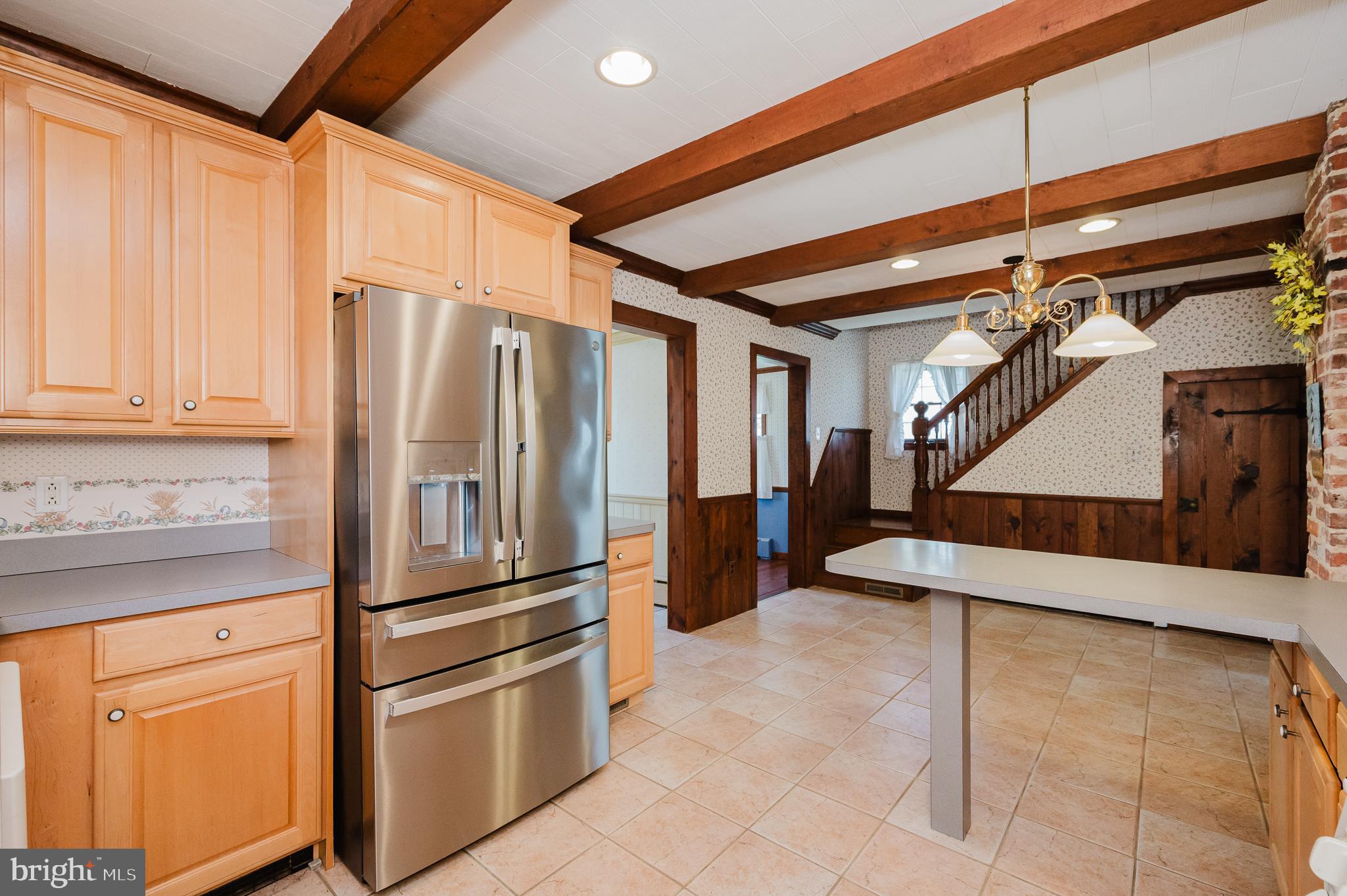 MIDDLE RIVER - Residential