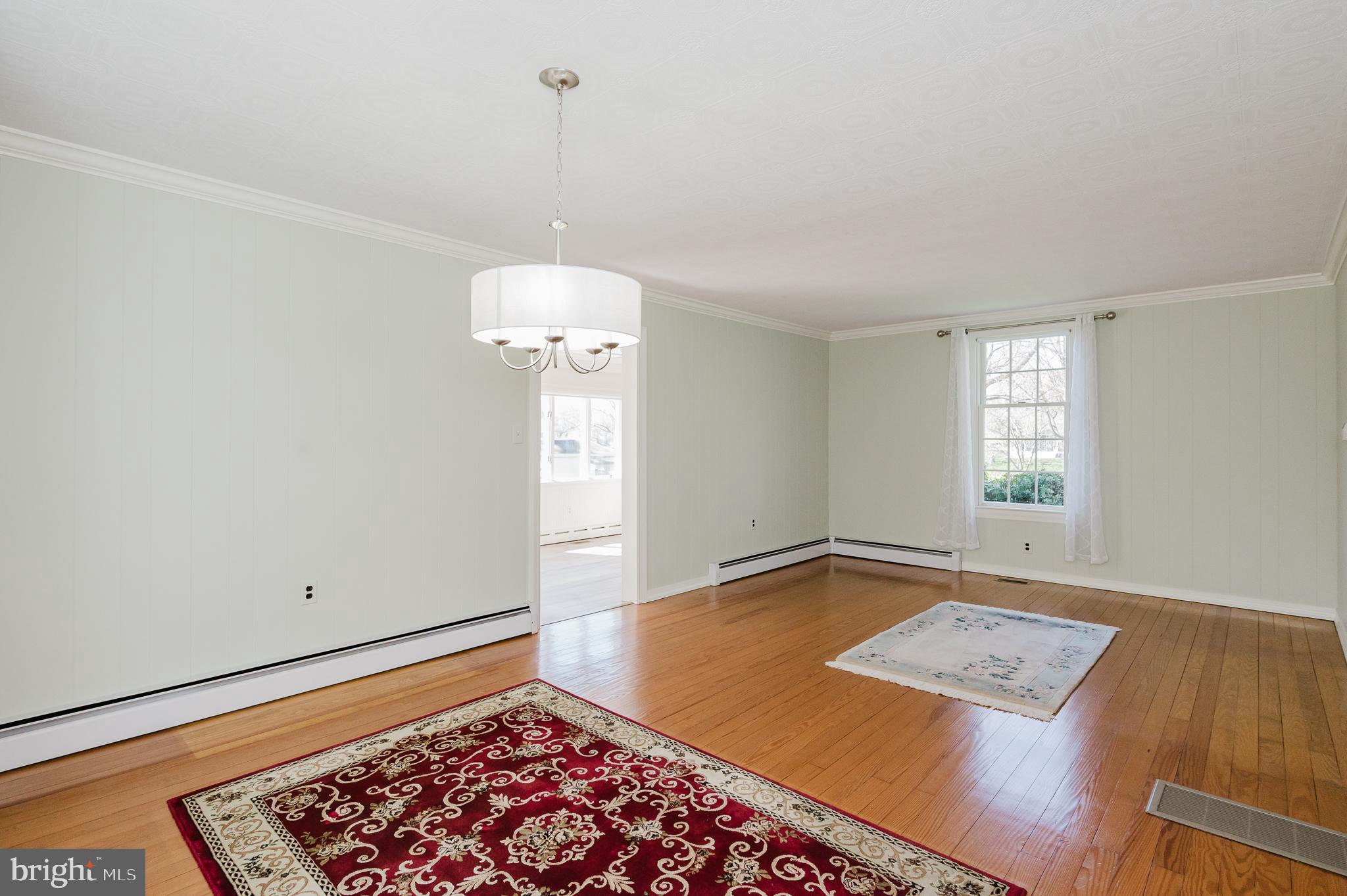 MIDDLE RIVER - Residential