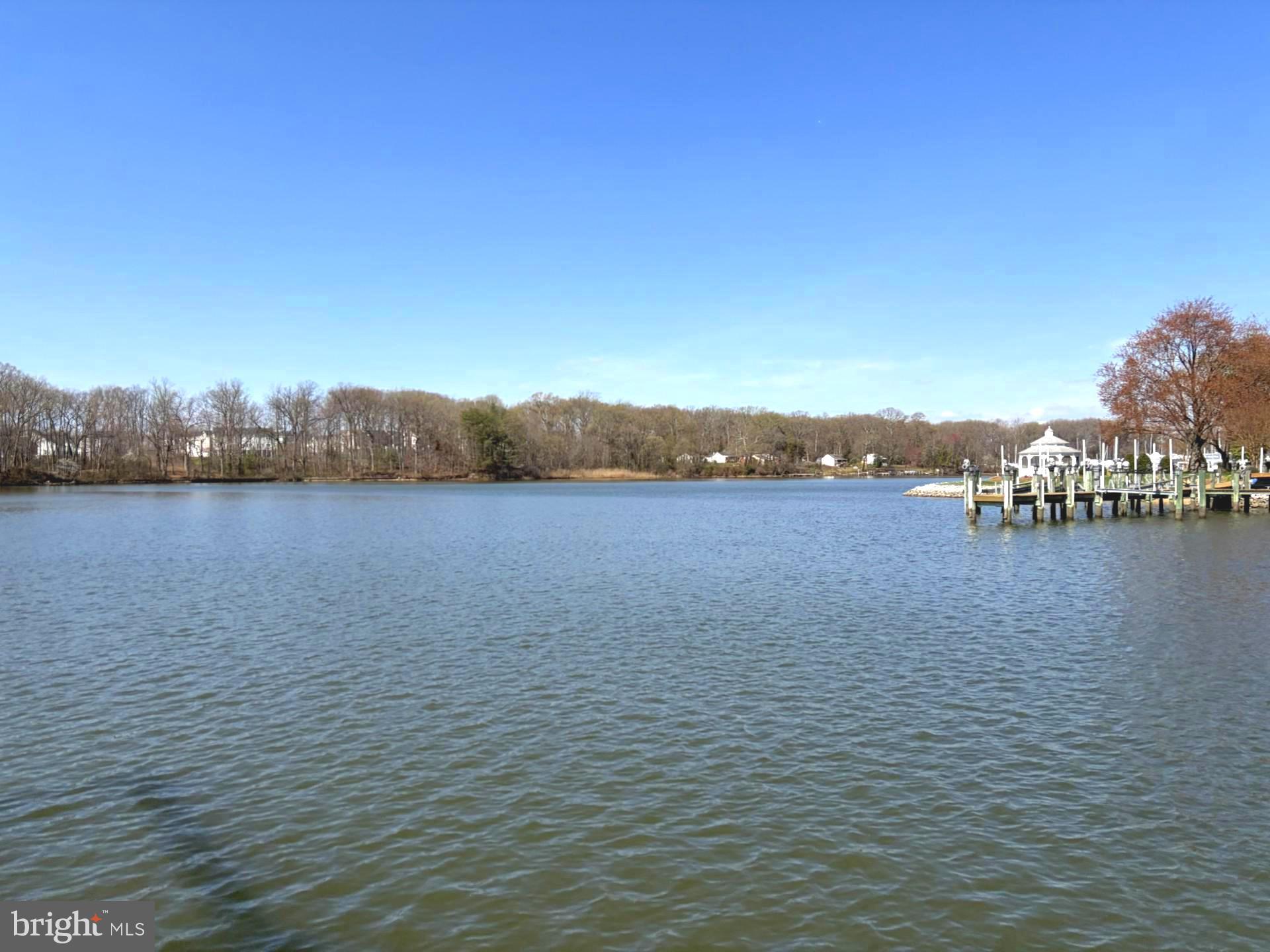 MIDDLE RIVER - Residential