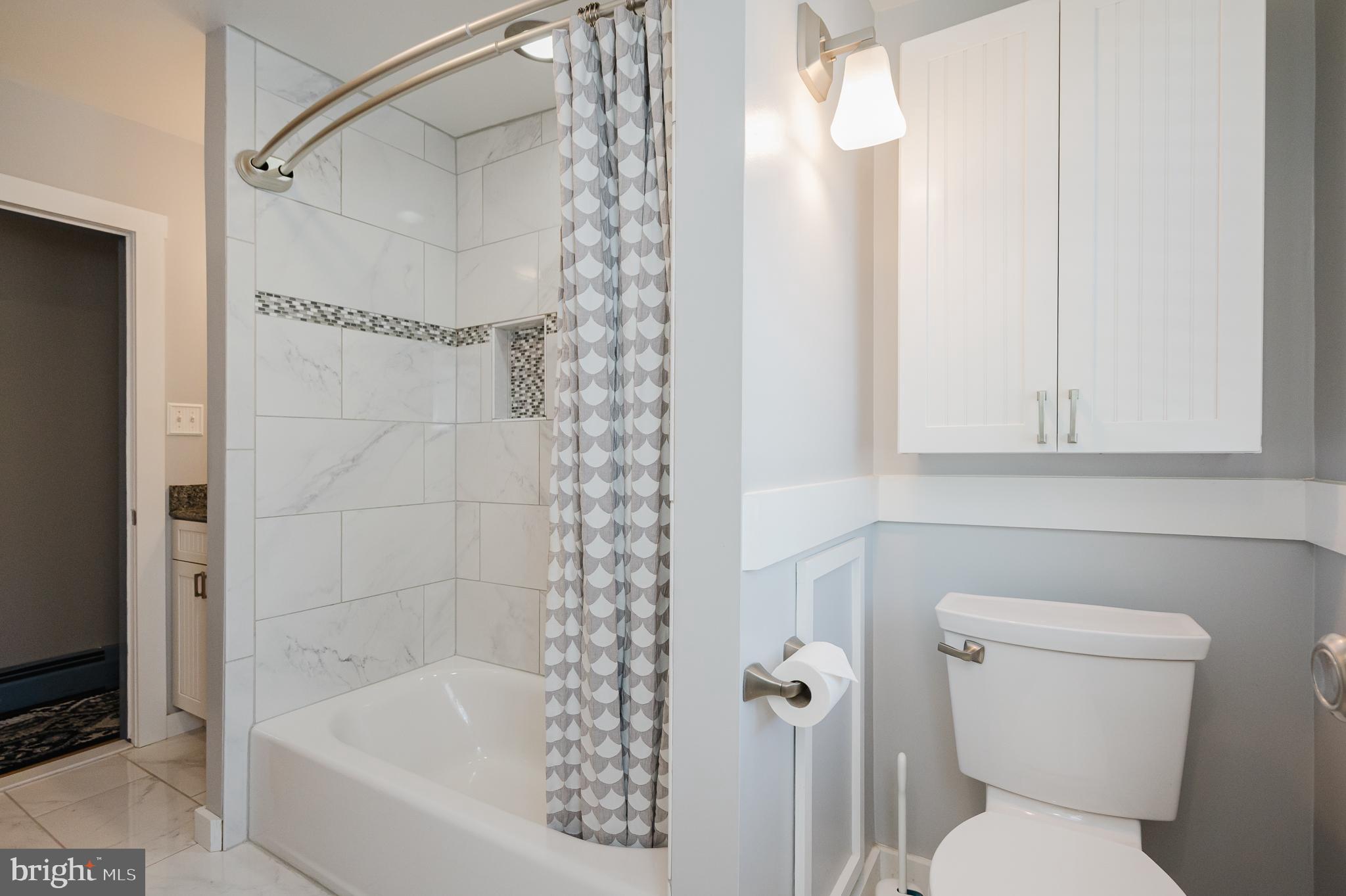 MIDDLE RIVER - Residential