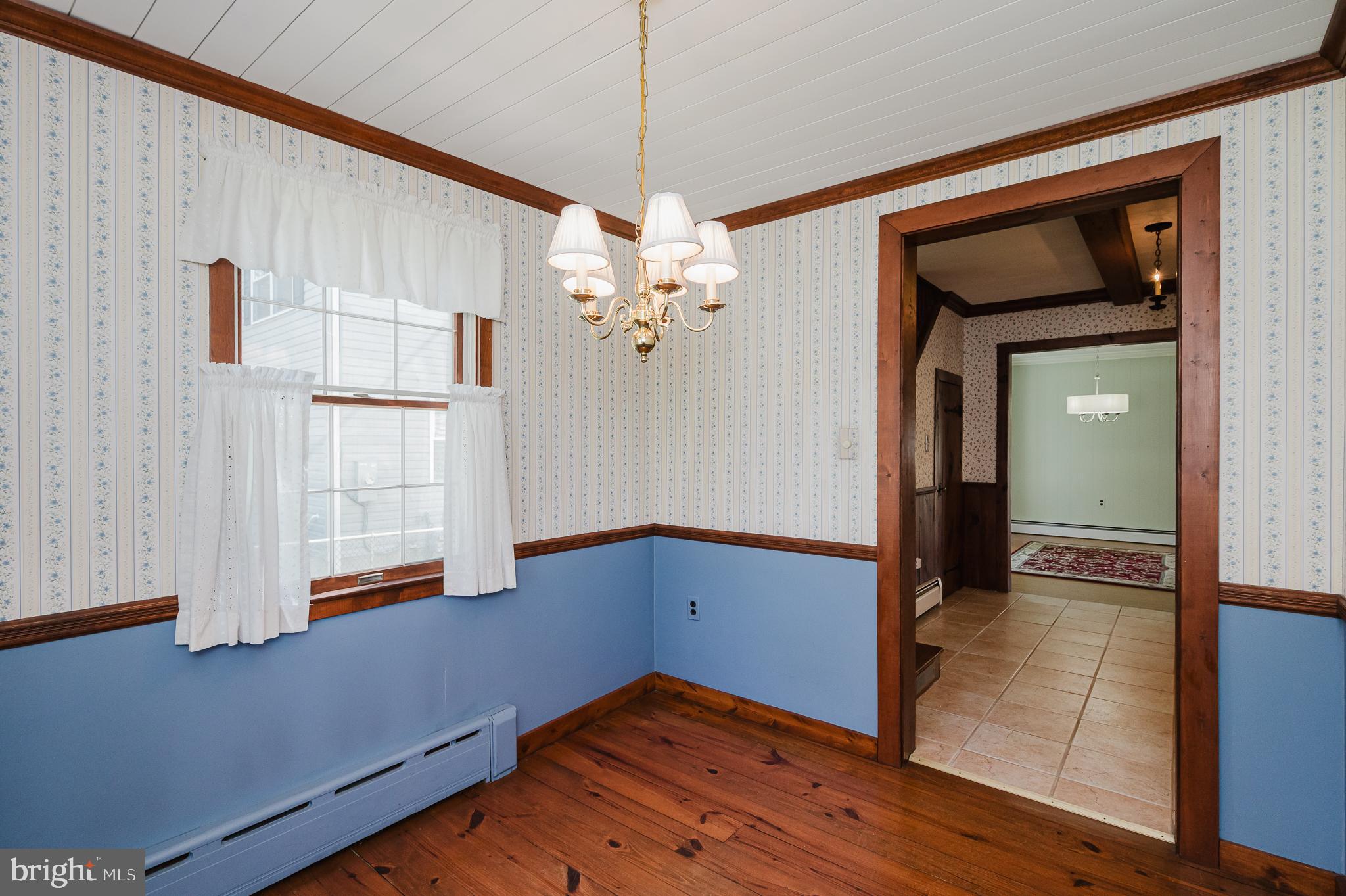 MIDDLE RIVER - Residential