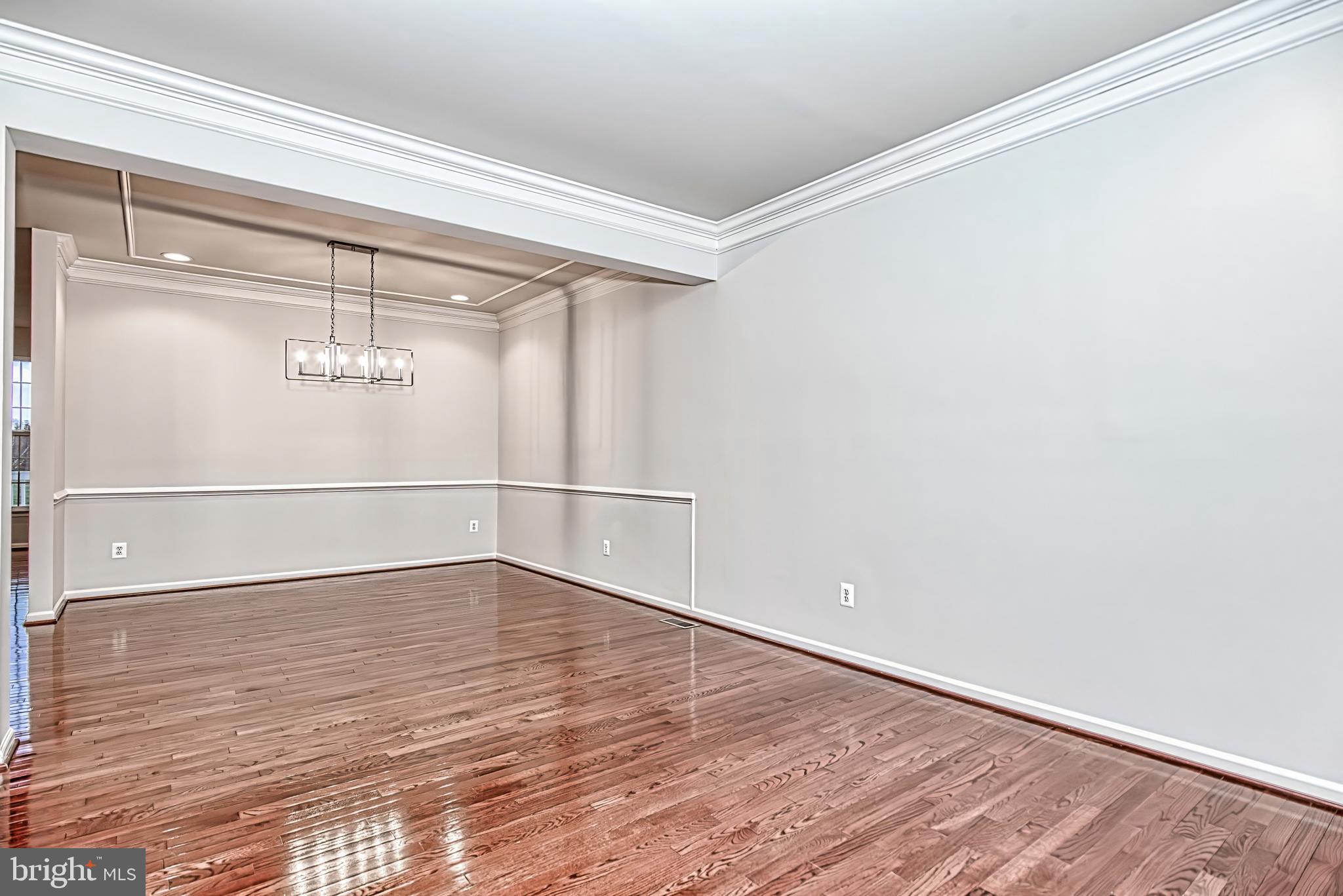 BELMONT COUNTRY CLUB - Residential Lease