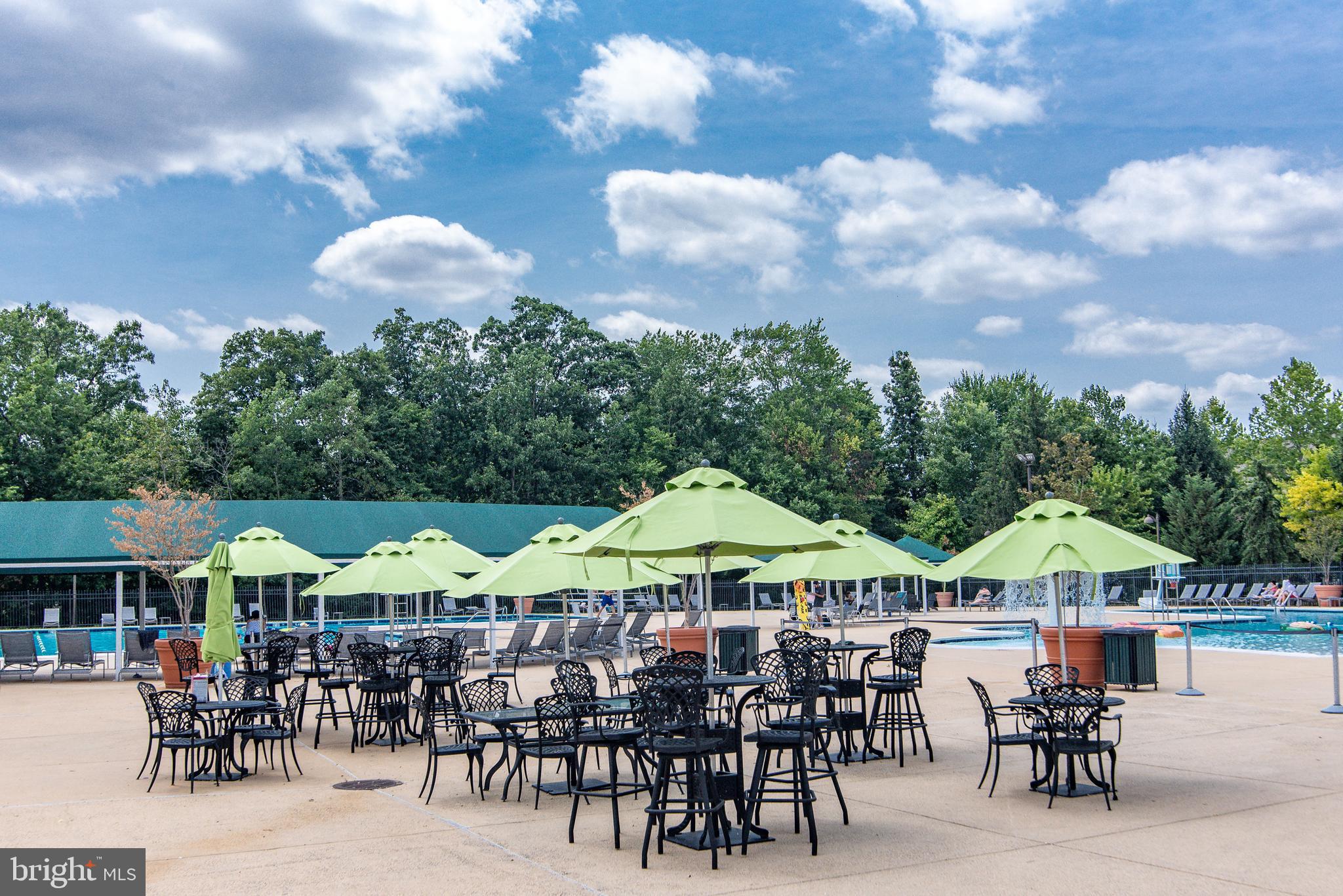 BELMONT COUNTRY CLUB - Residential Lease