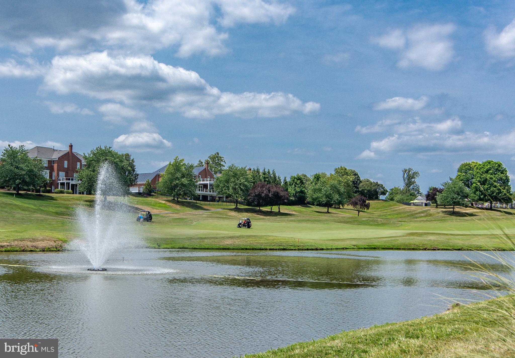 BELMONT COUNTRY CLUB - Residential Lease