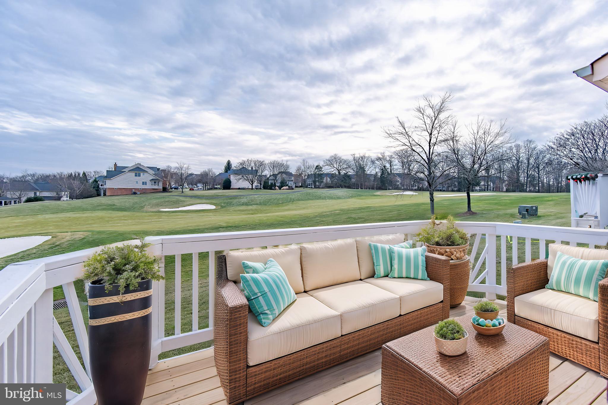 BELMONT COUNTRY CLUB - Residential Lease