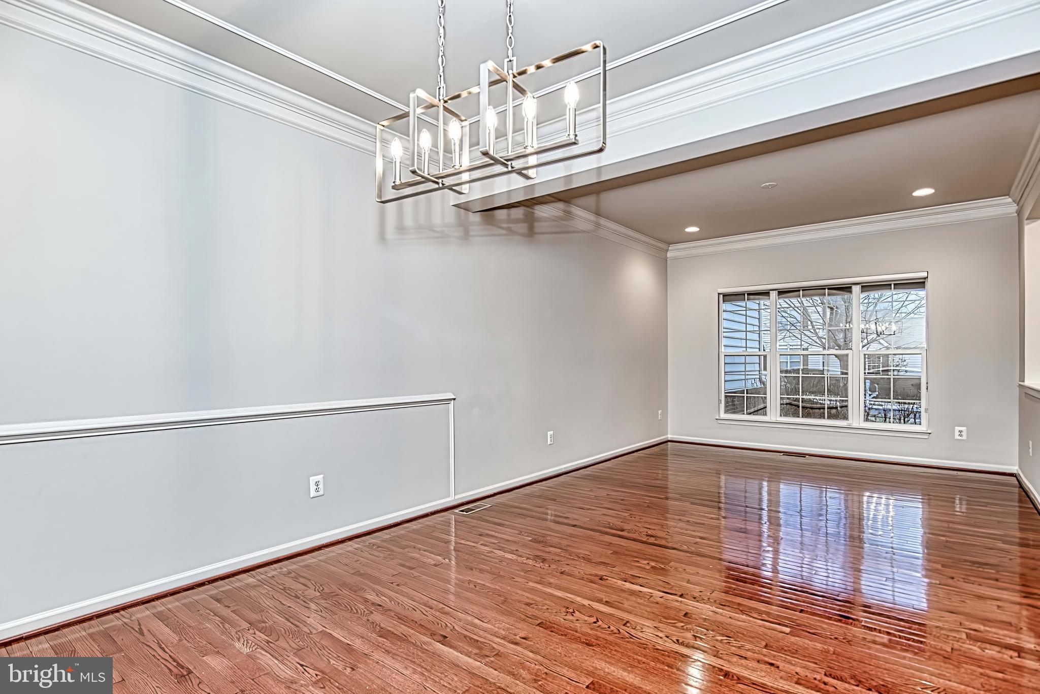 BELMONT COUNTRY CLUB - Residential Lease