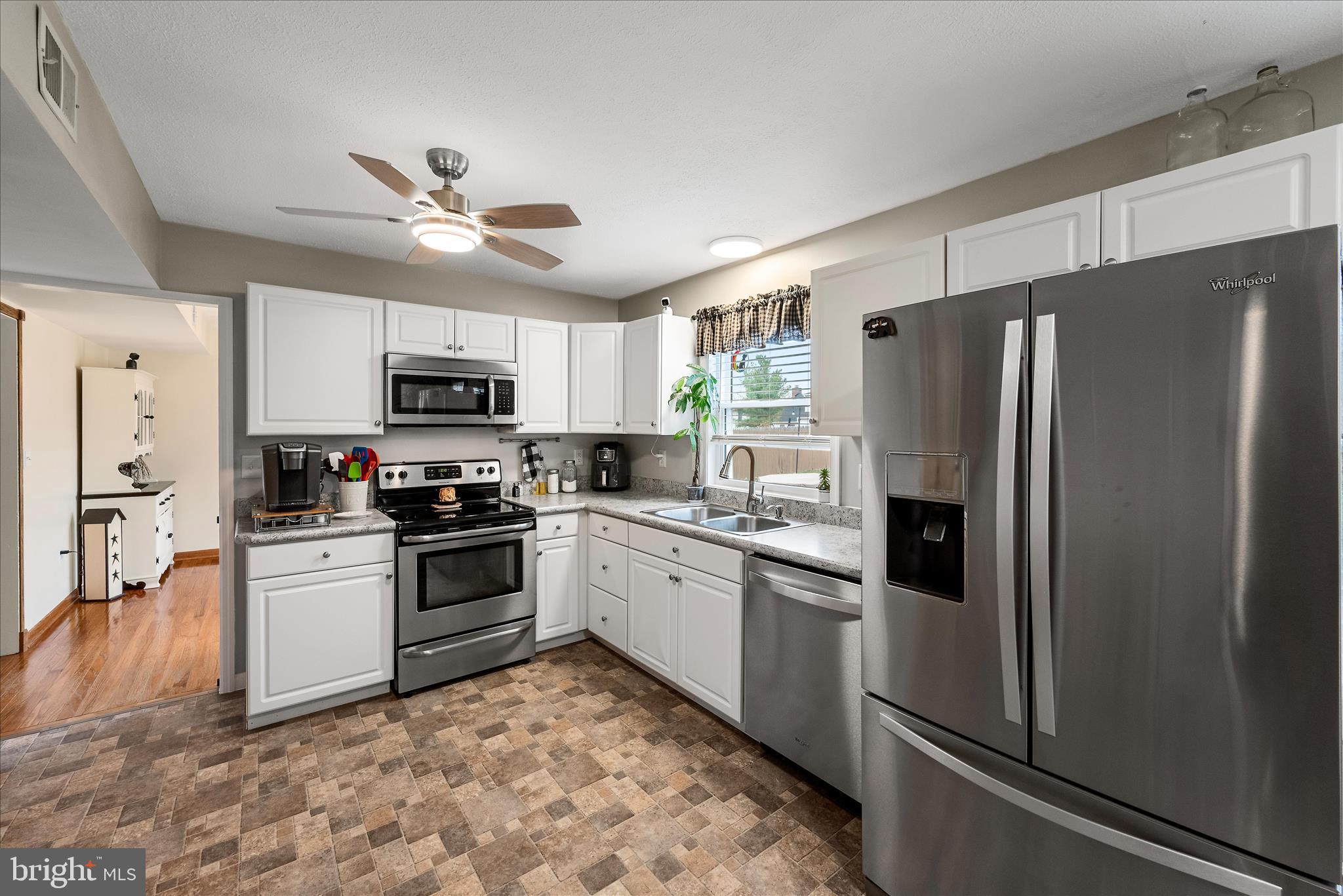 GREENBRIAR VILLAGE - Residential