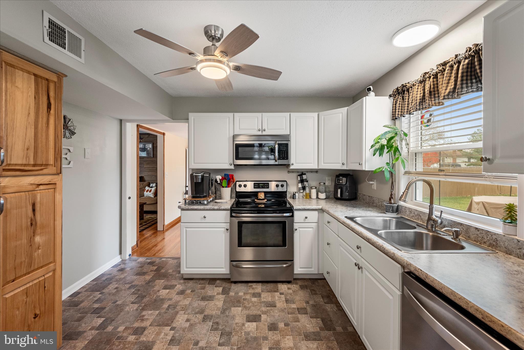 GREENBRIAR VILLAGE - Residential