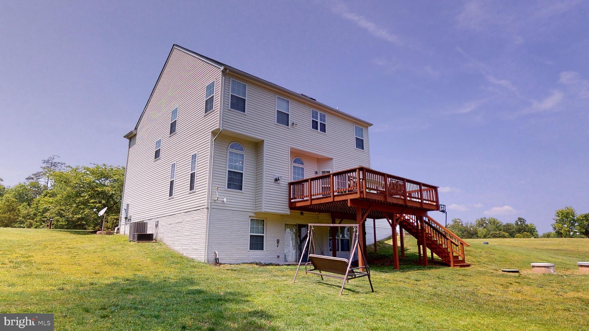 WELLINGTON CHASE ON THE RAPPAHANNOCK - Residential