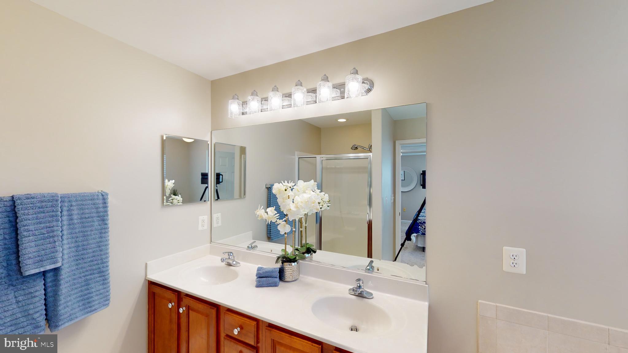 WELLINGTON CHASE ON THE RAPPAHANNOCK - Residential