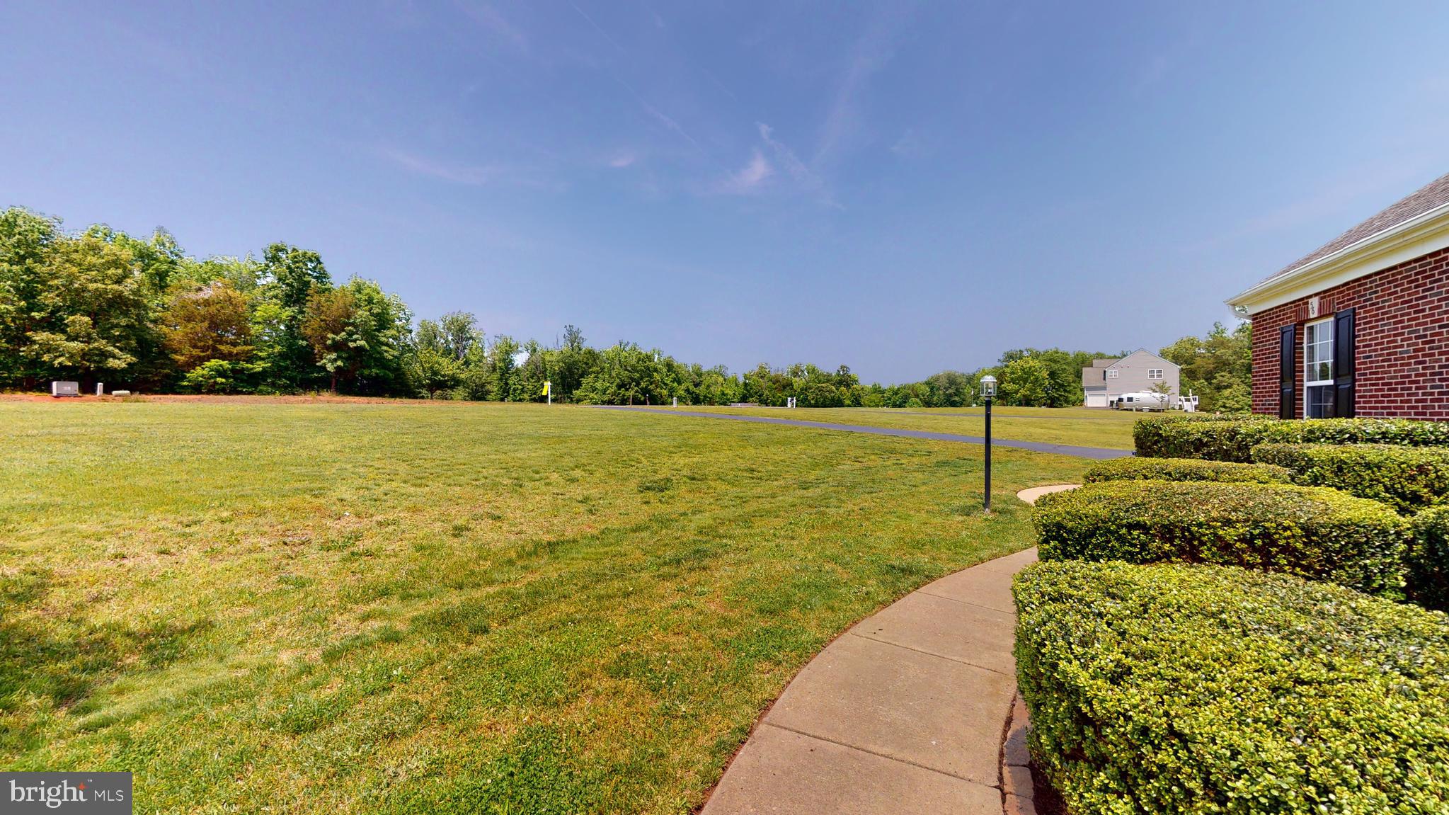 WELLINGTON CHASE ON THE RAPPAHANNOCK - Residential