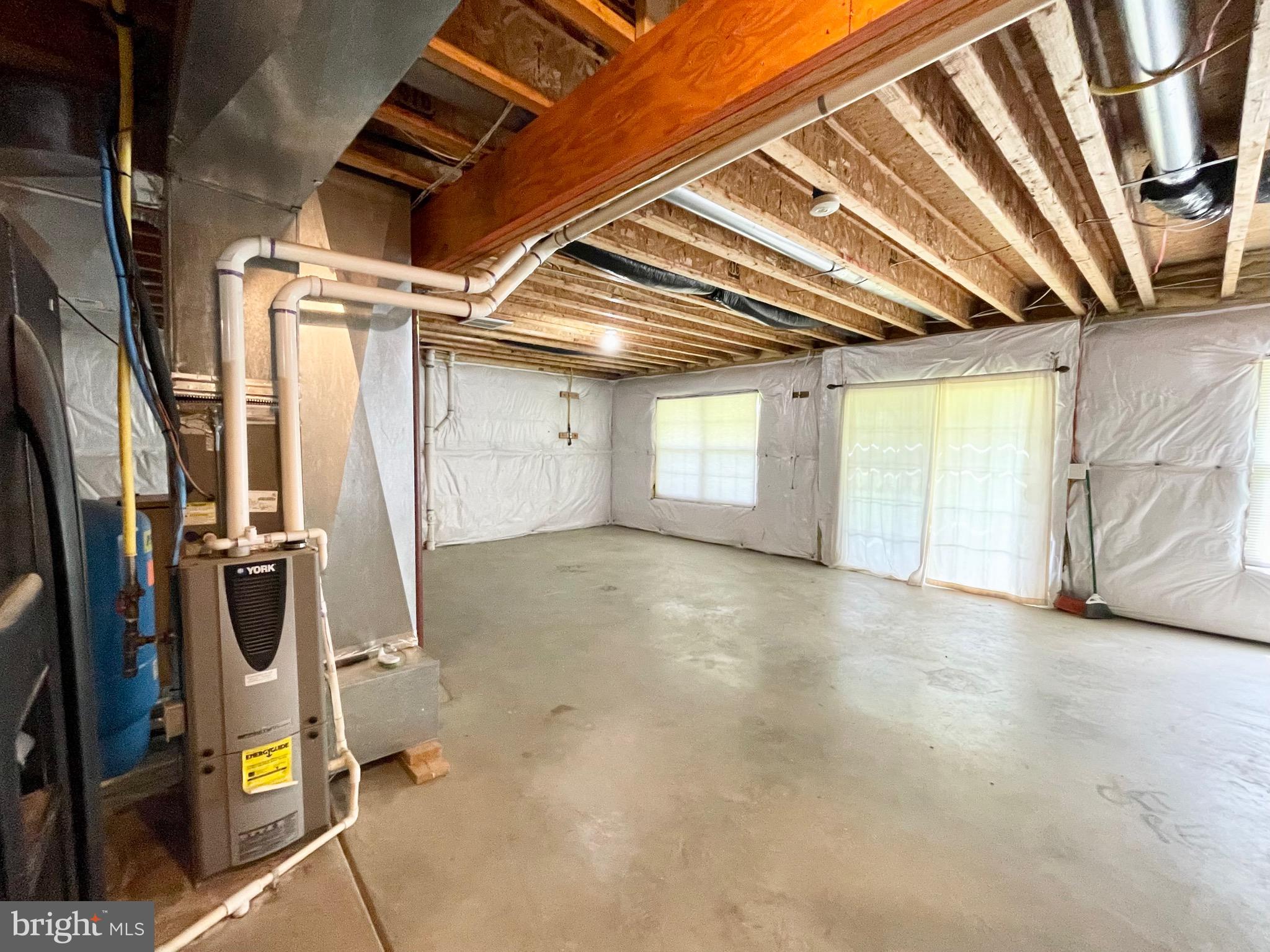 WELLINGTON CHASE ON THE RAPPAHANNOCK - Residential