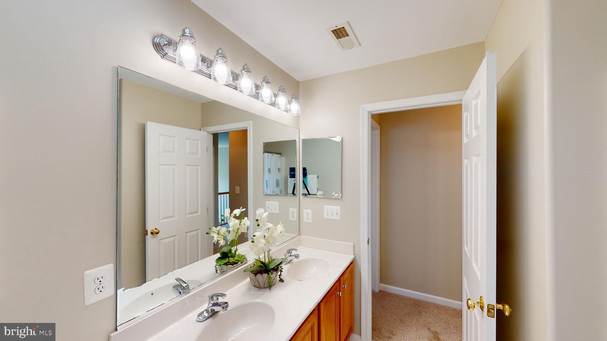 WELLINGTON CHASE ON THE RAPPAHANNOCK - Residential