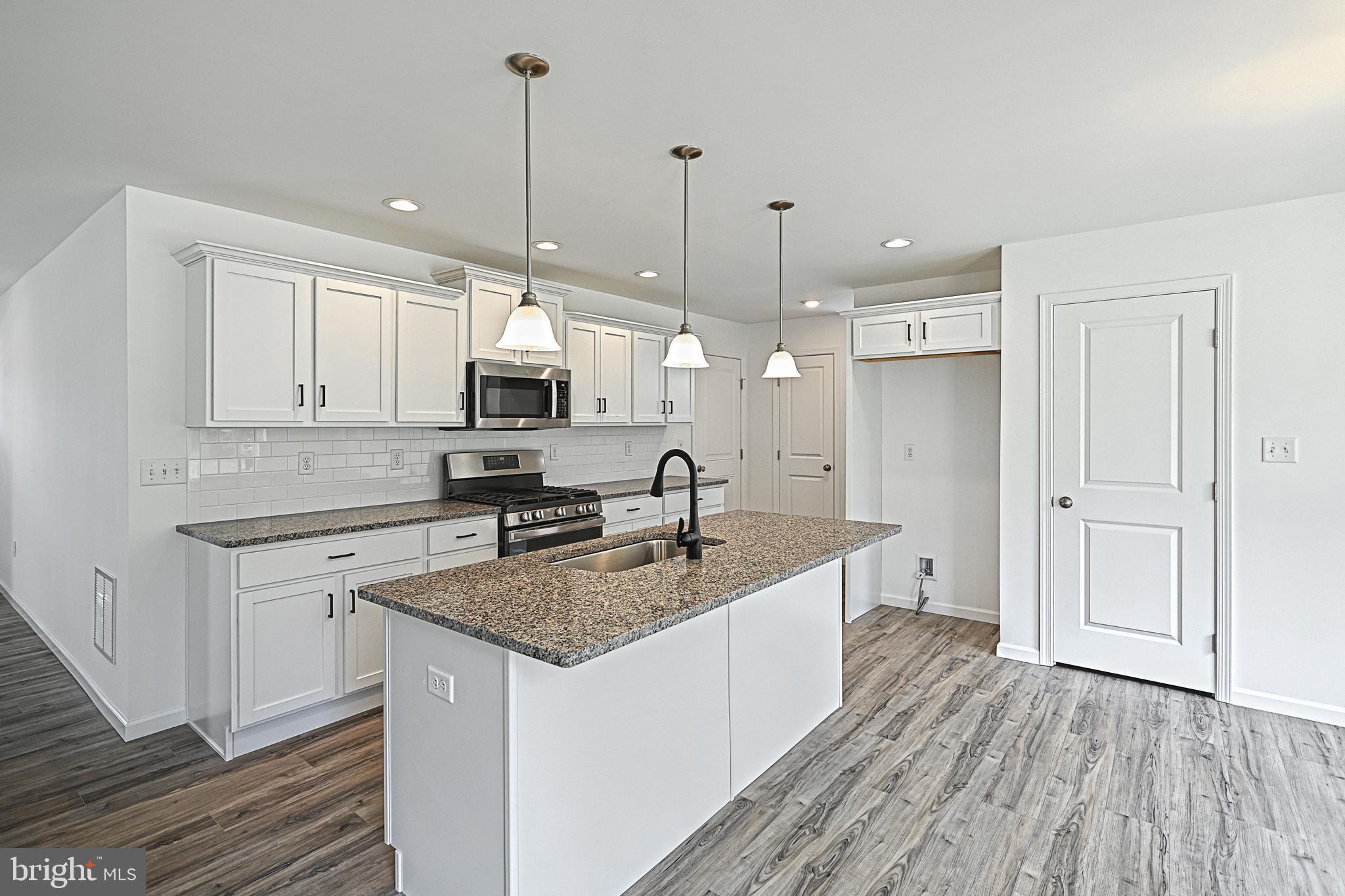 MERIWETHER PLAN AT STONE MILL ESTATES