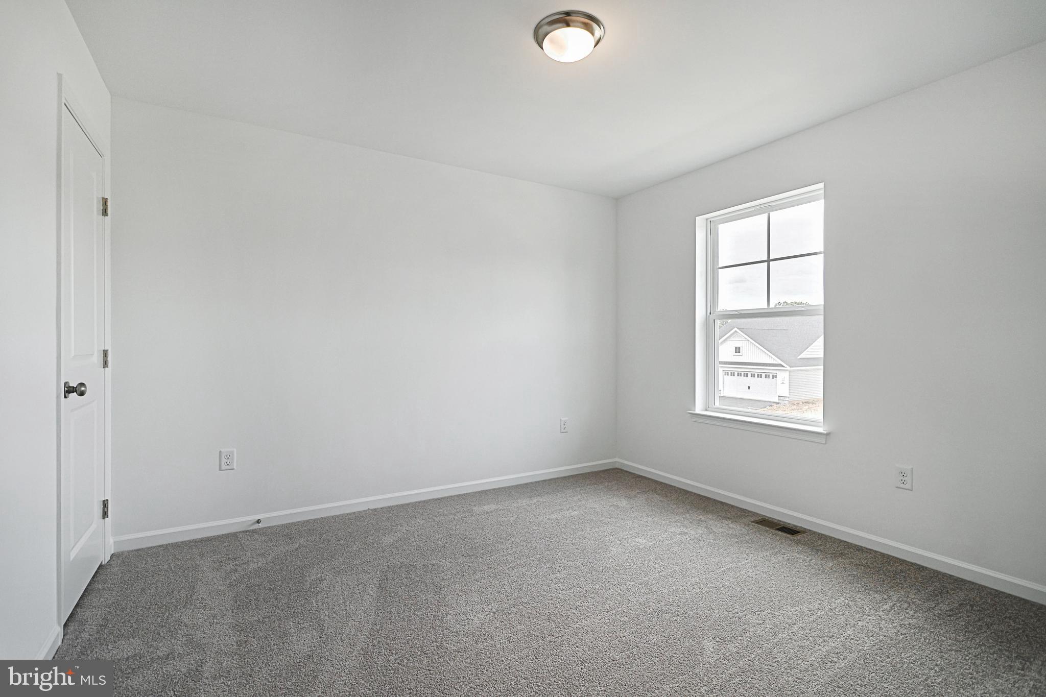 STONE MILL ESTATES - Residential