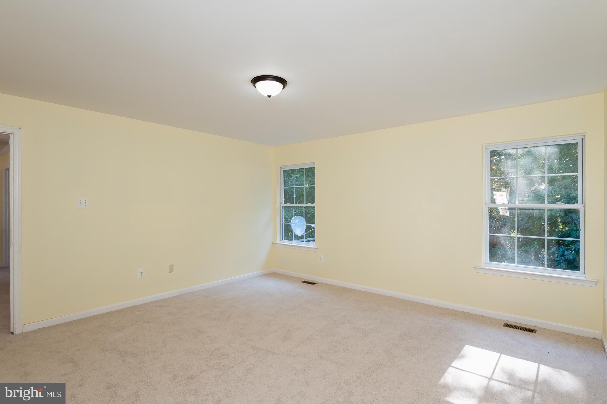 FOREST OAKS - Residential