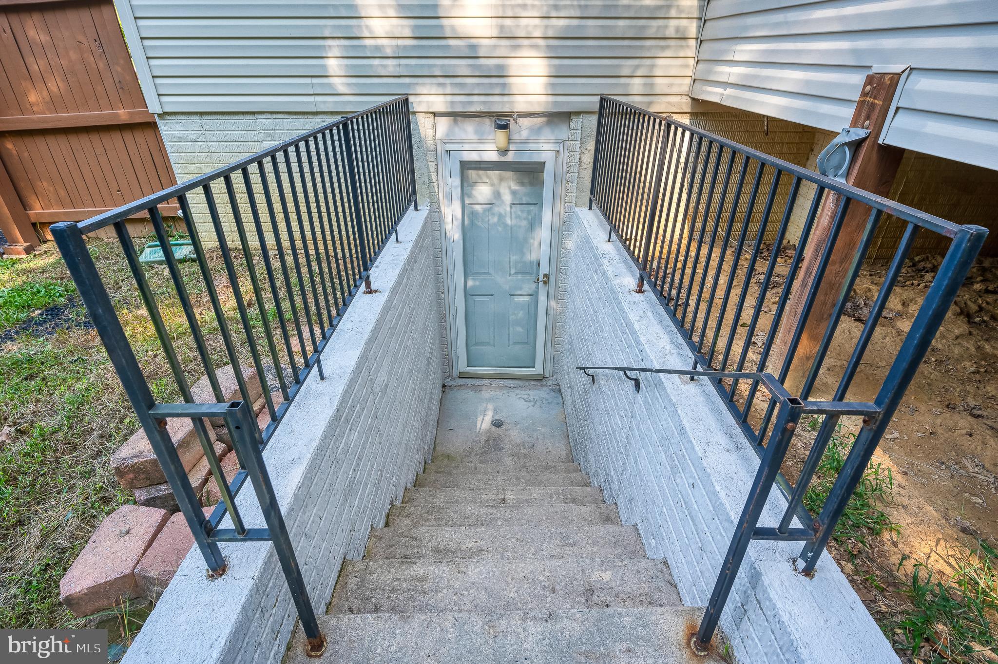 FOREST OAKS - Residential