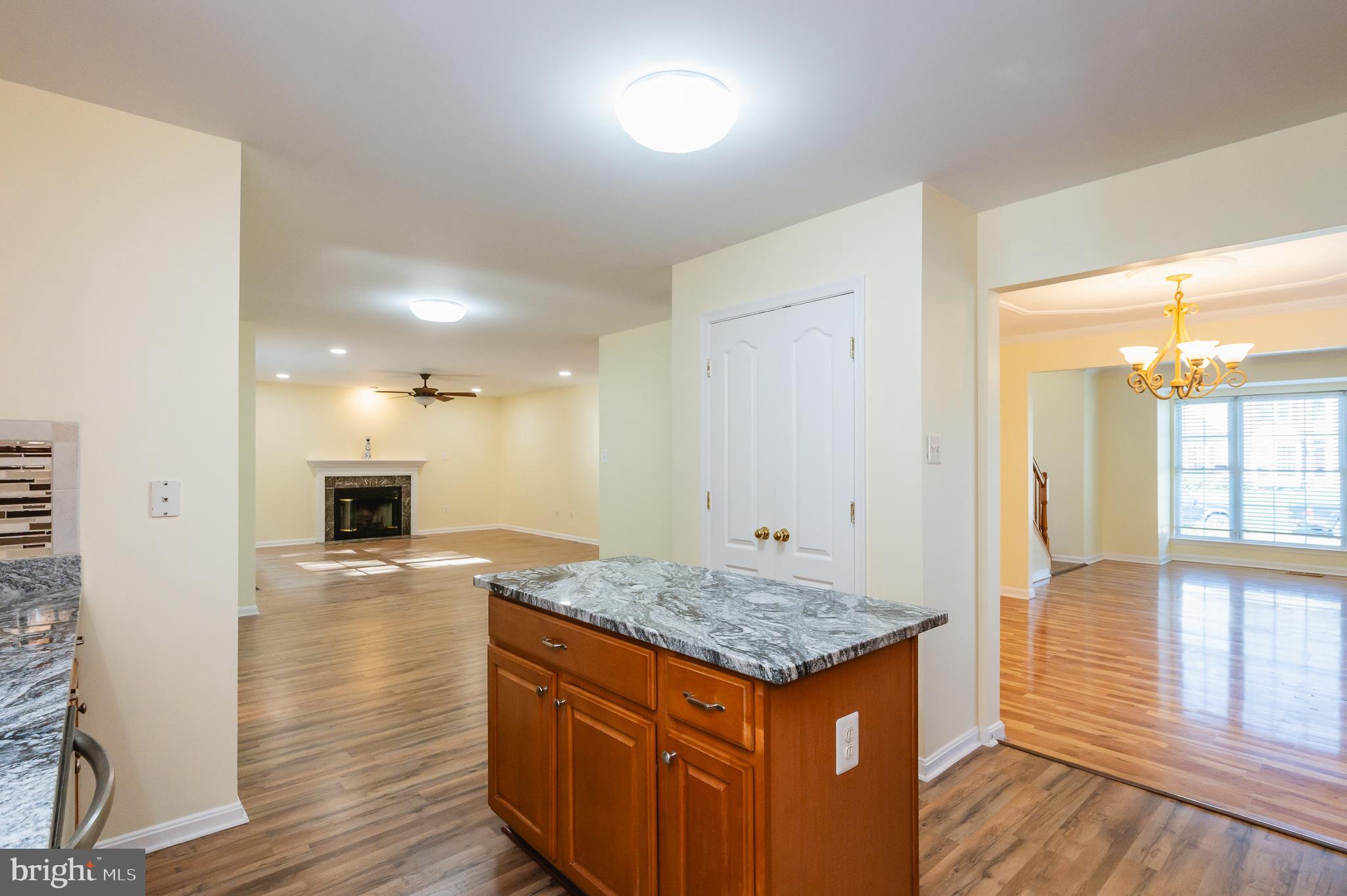 FOREST OAKS - Residential