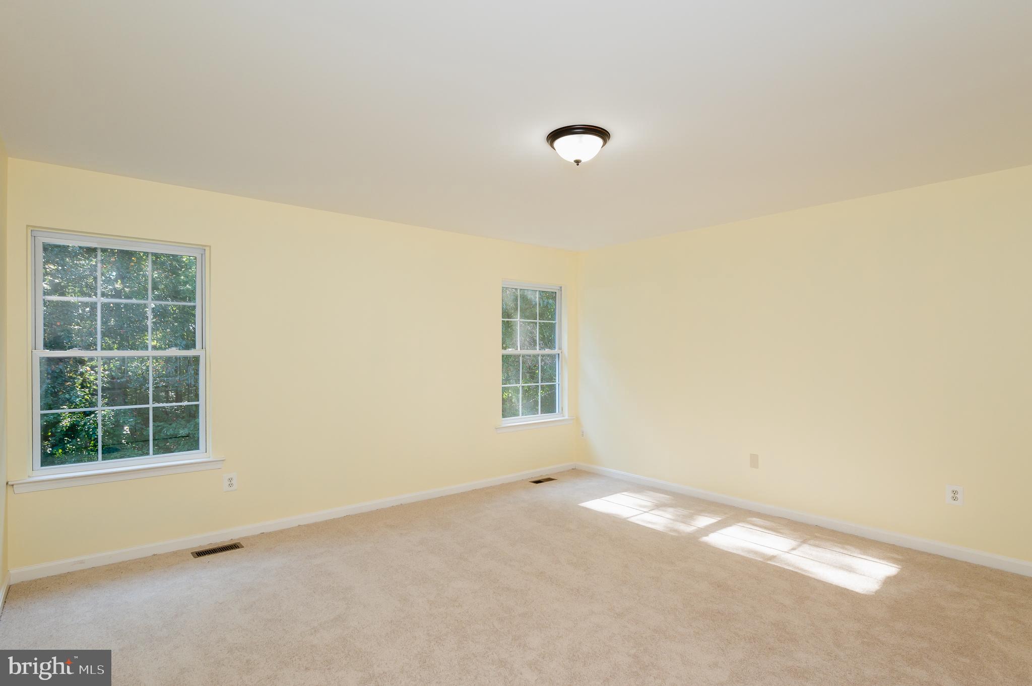 FOREST OAKS - Residential