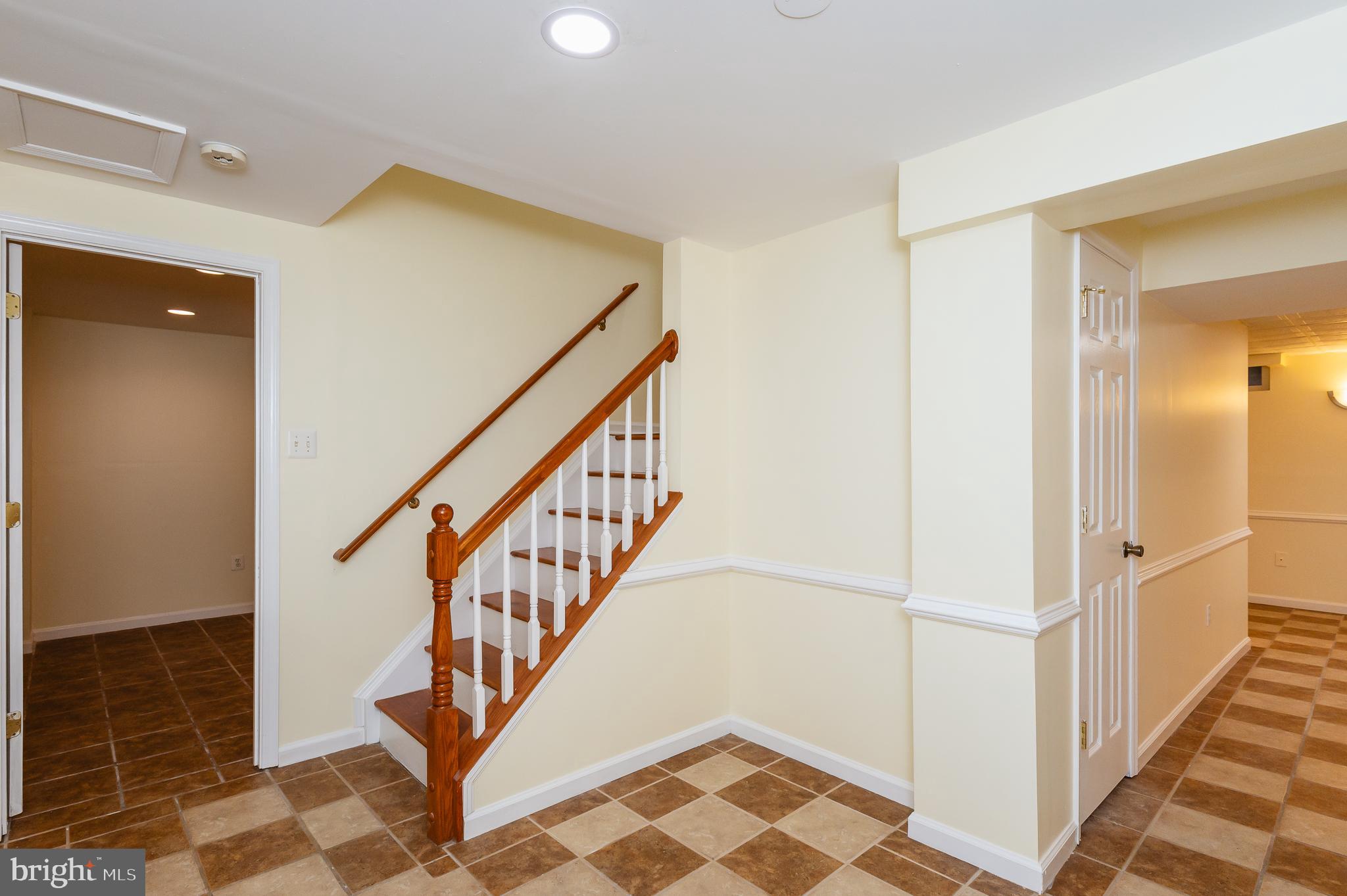 FOREST OAKS - Residential