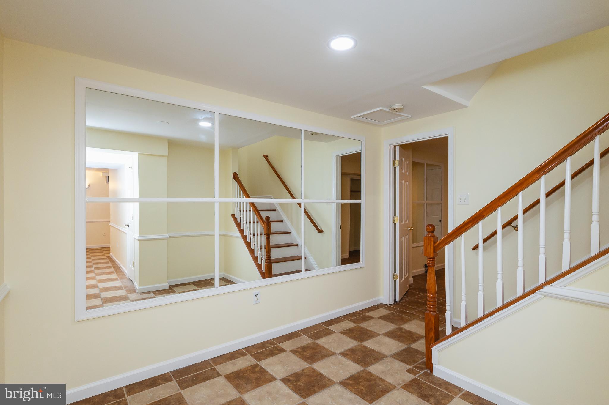 FOREST OAKS - Residential