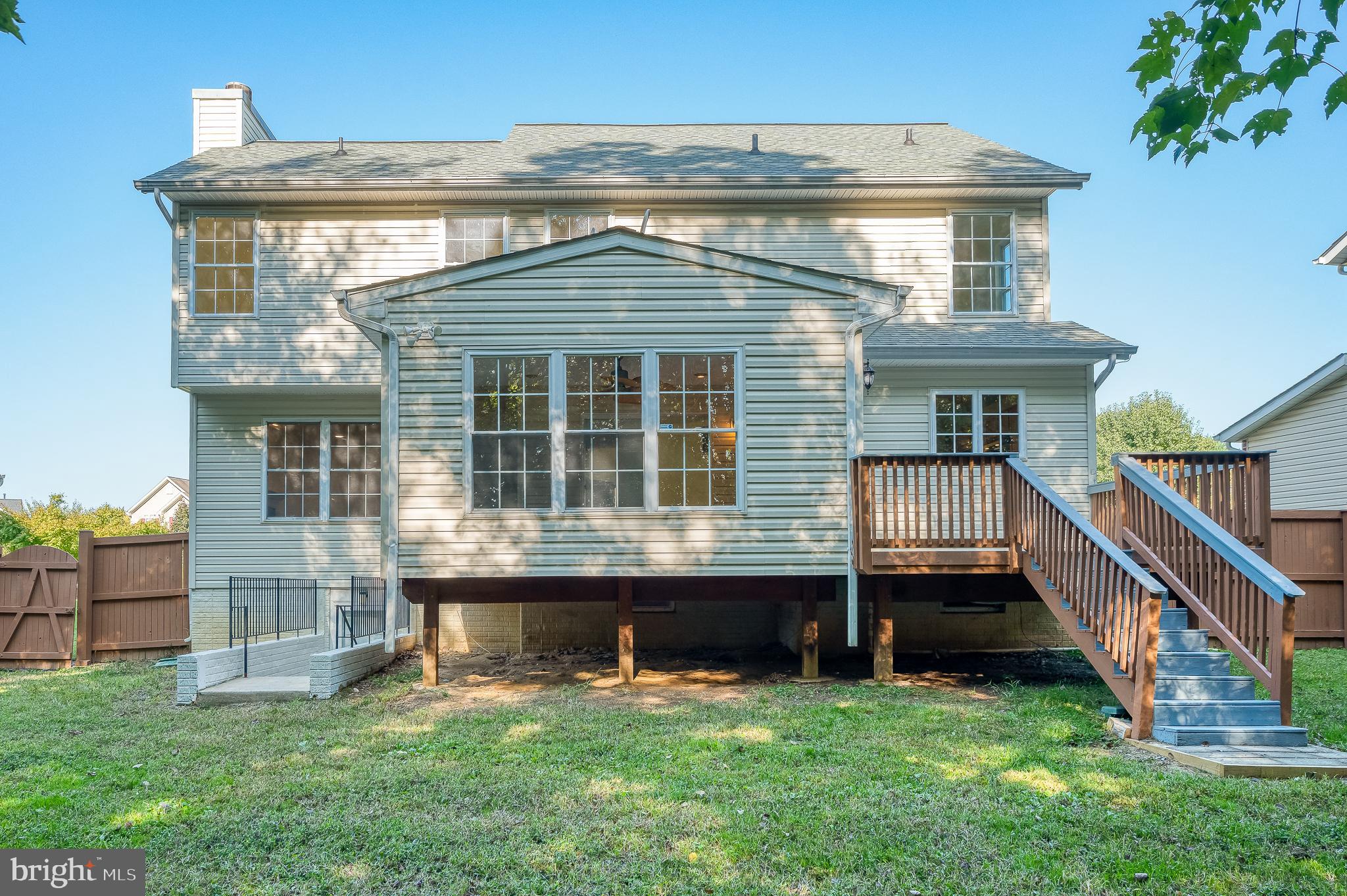 FOREST OAKS - Residential