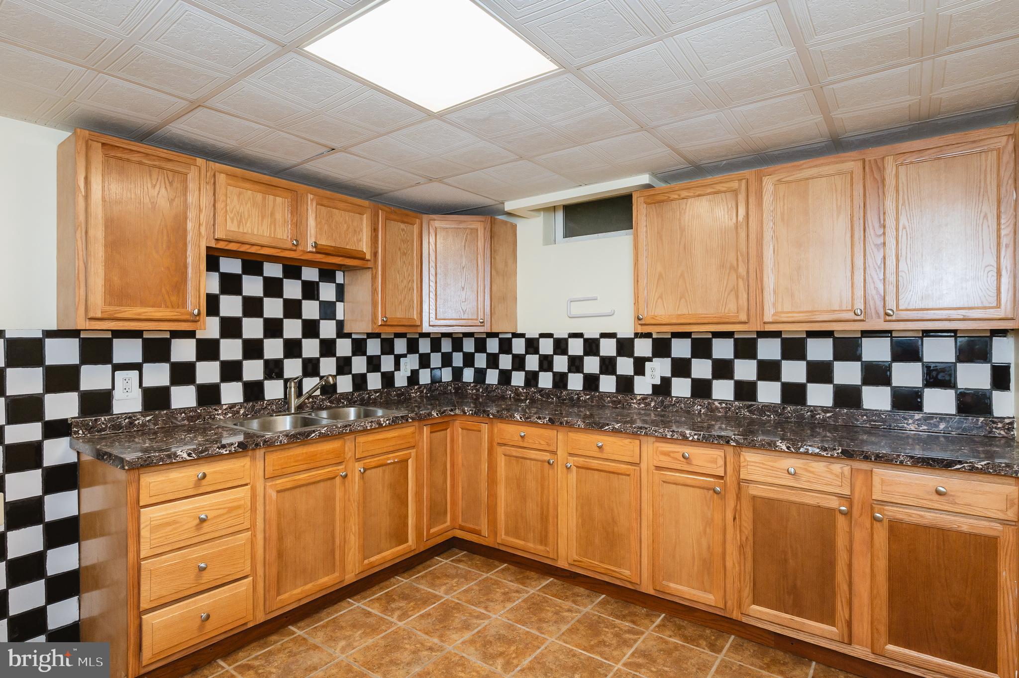 FOREST OAKS - Residential