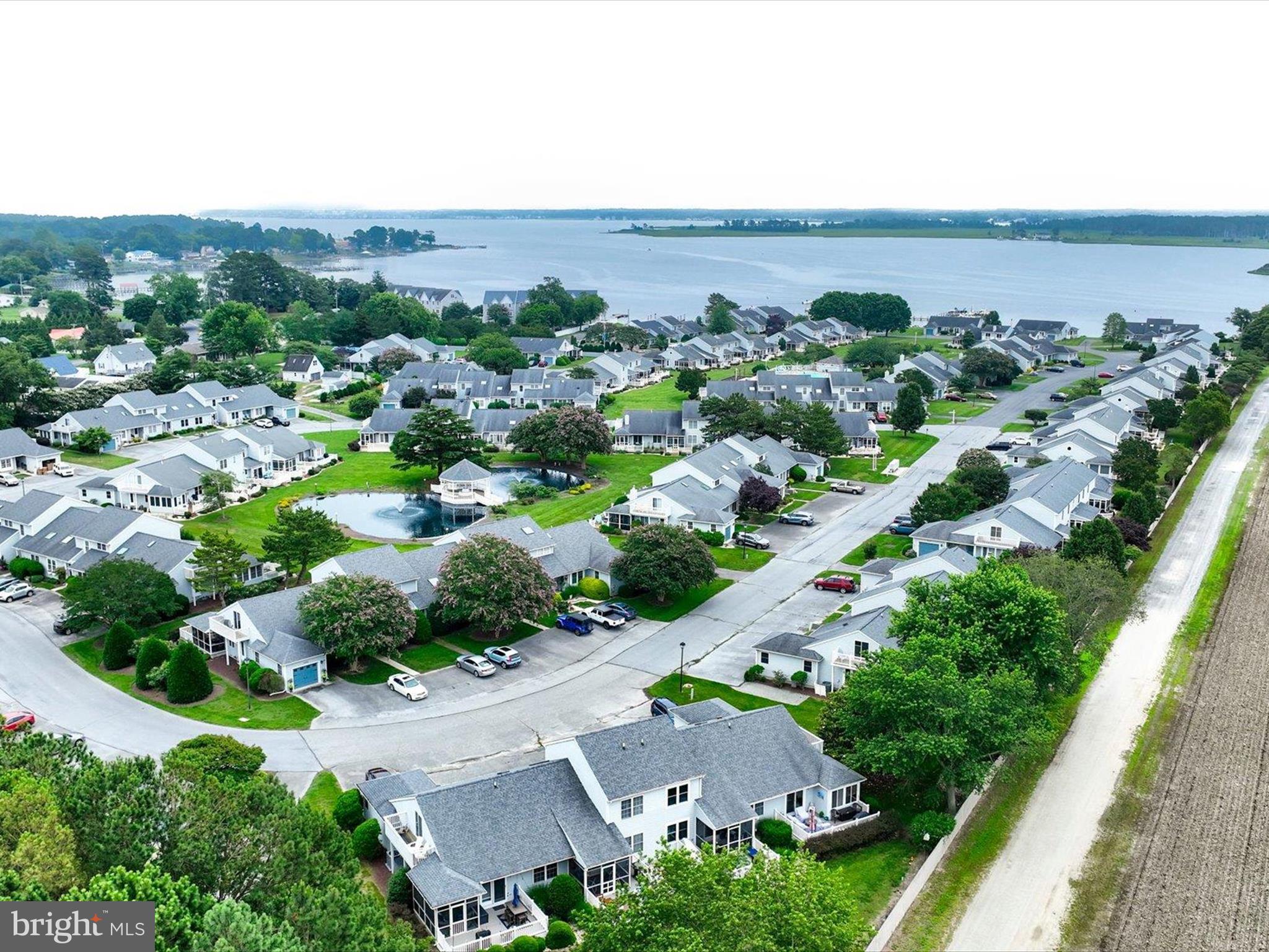 GULL POINT - Residential