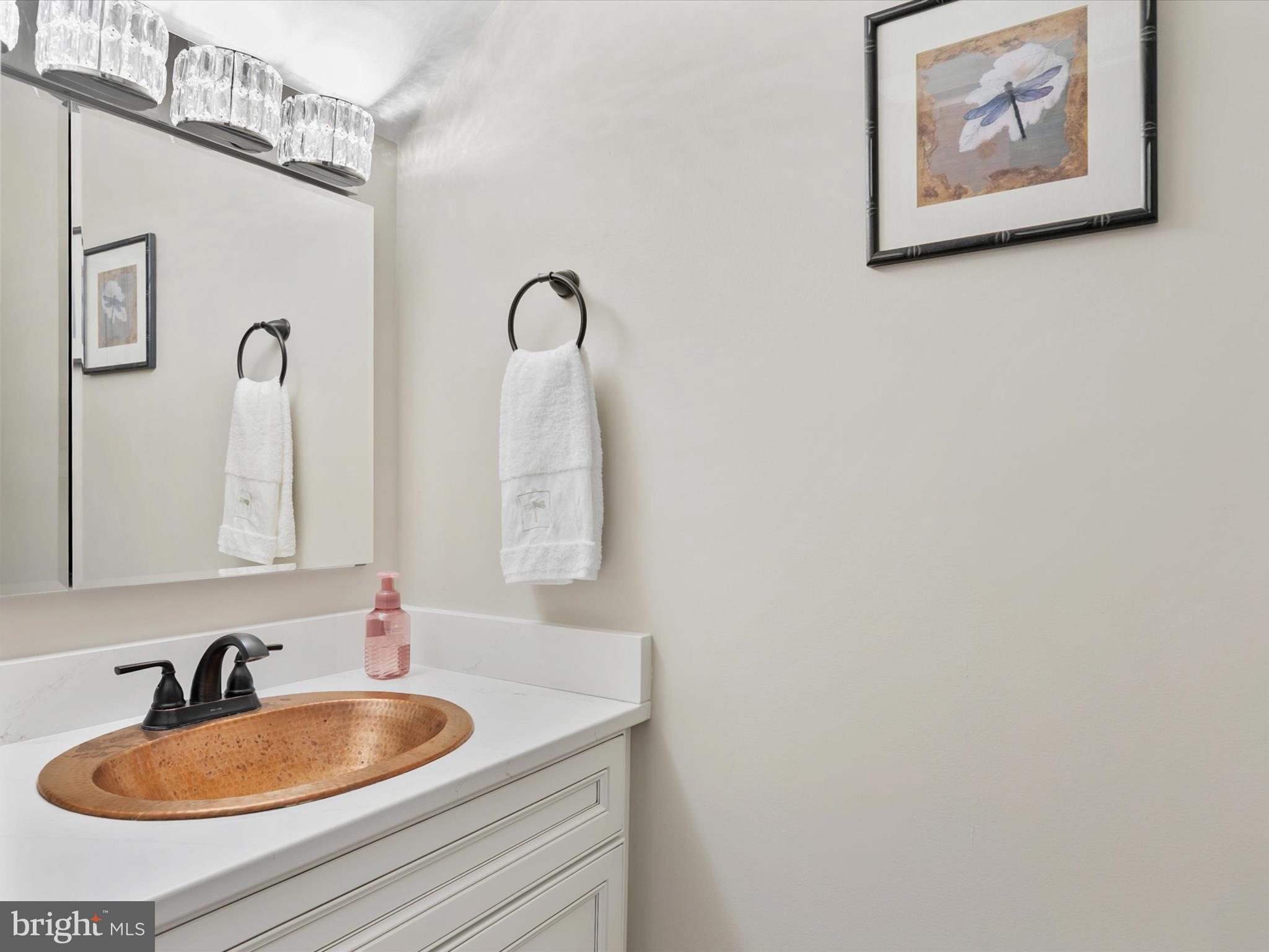 GULL POINT - Residential