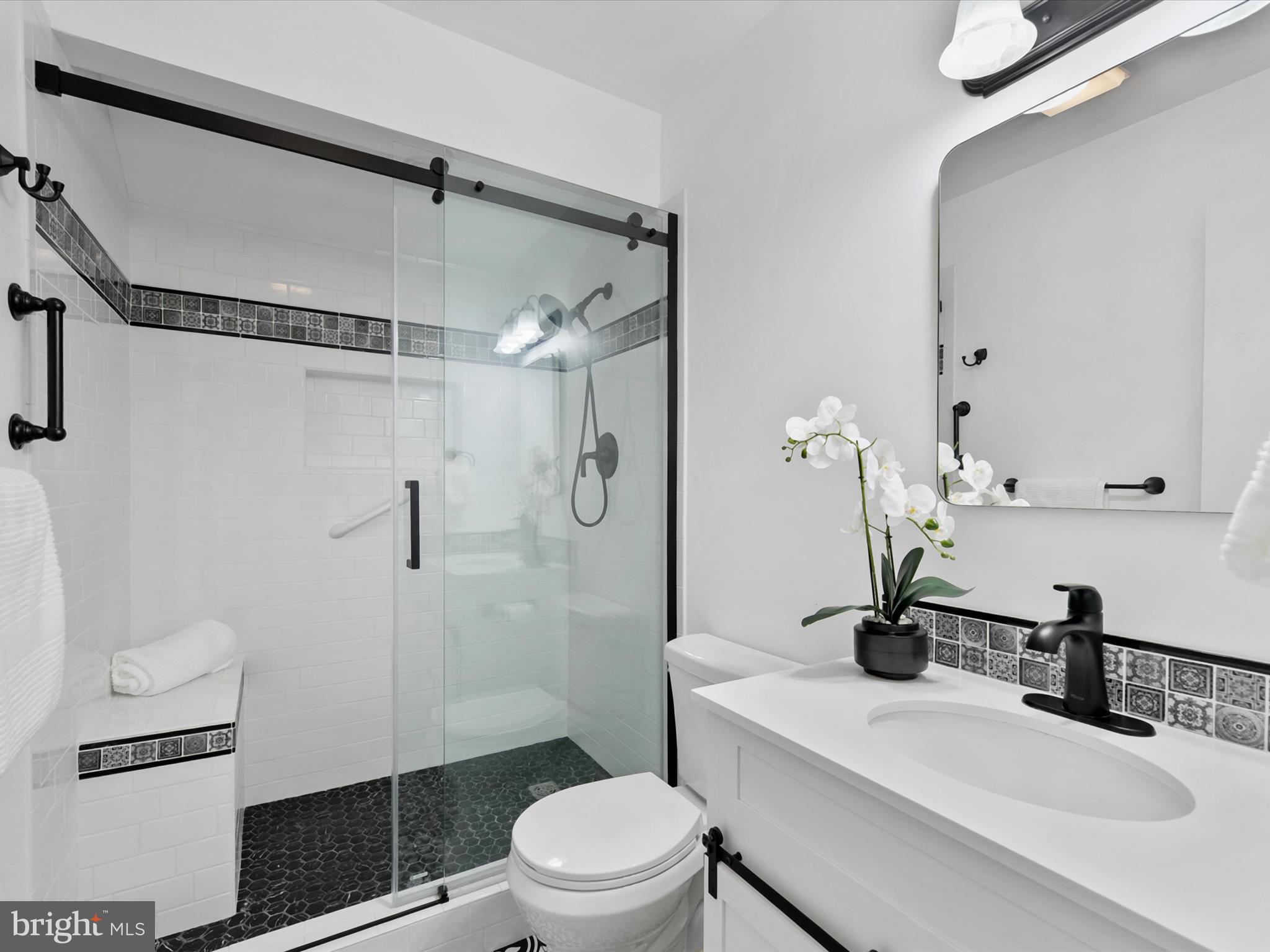 GULL POINT - Residential