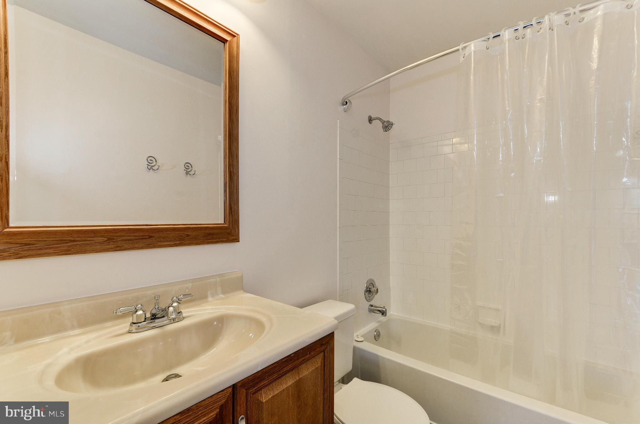 WINDING BROOK - Residential