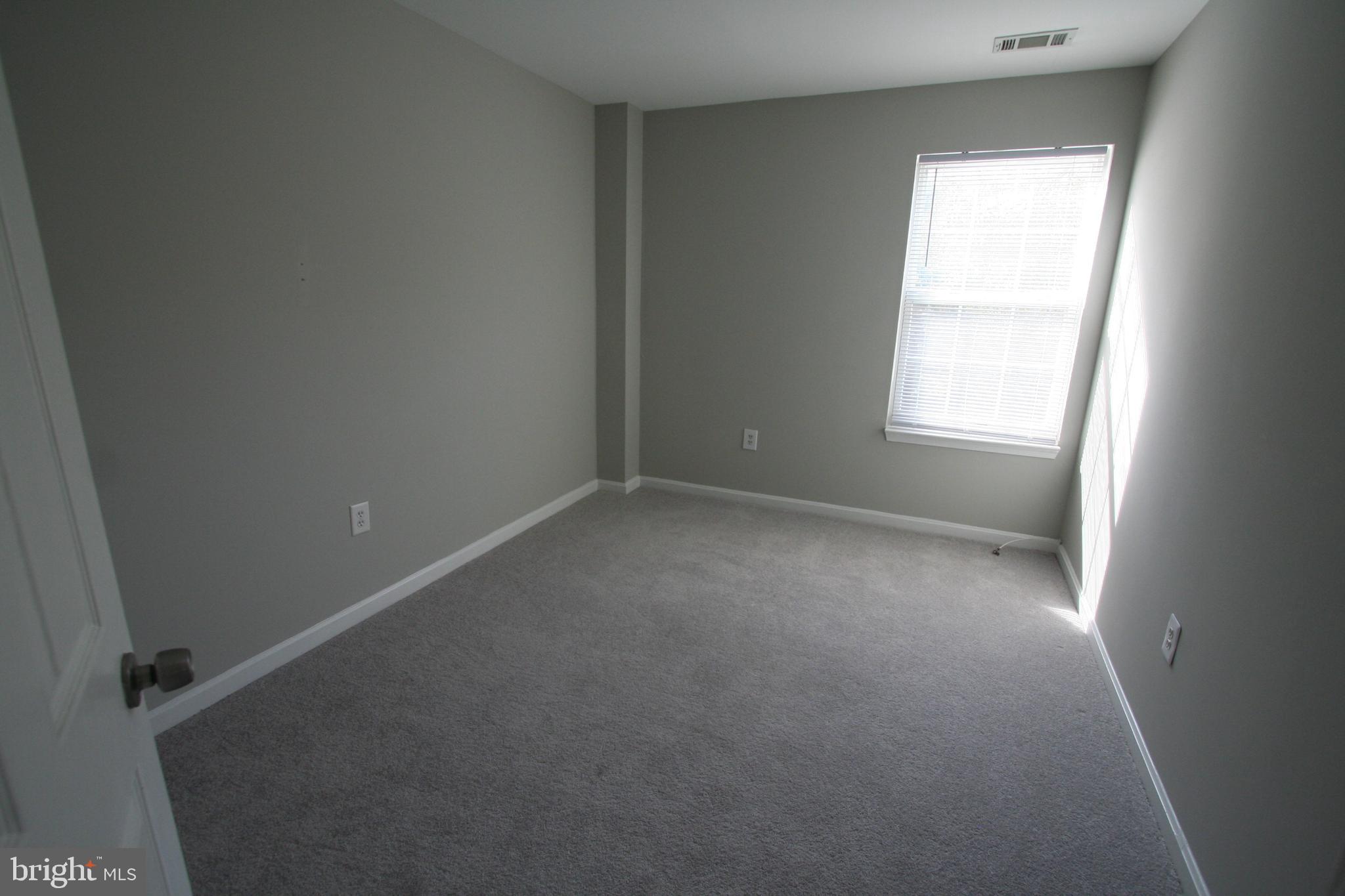 ELKRIDGE TOWN CENTER - Residential Lease