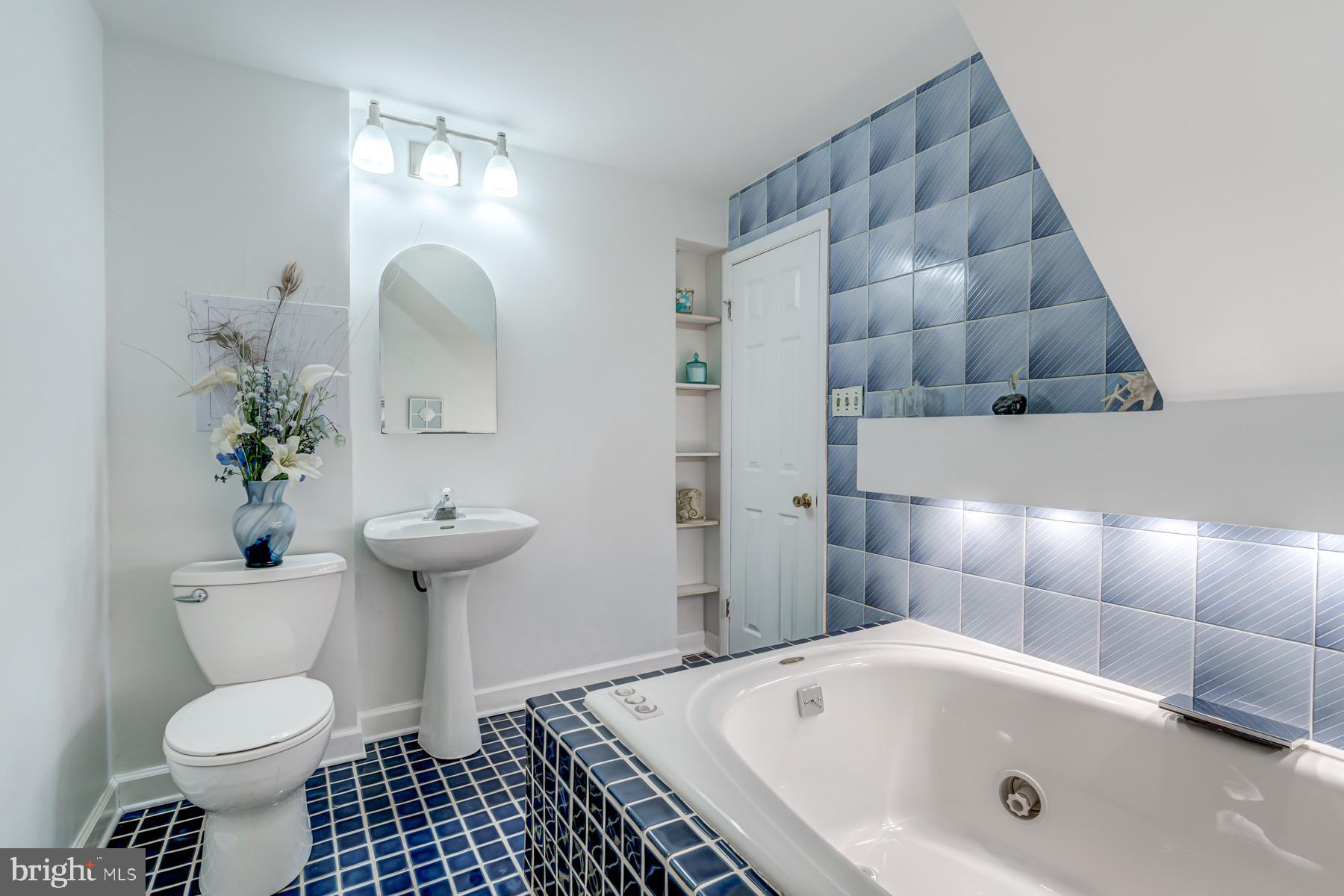 AFTON GLEN - Residential