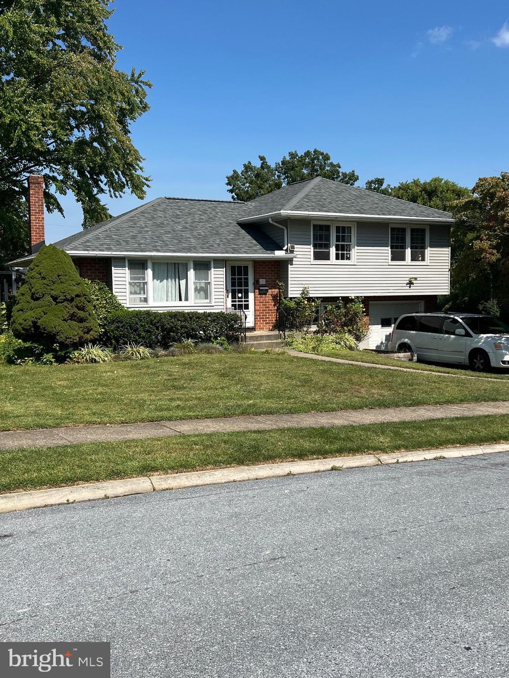 Photo of 112 Halsey Avenue, READING, PA 19609 (MLS # PABK2062722)