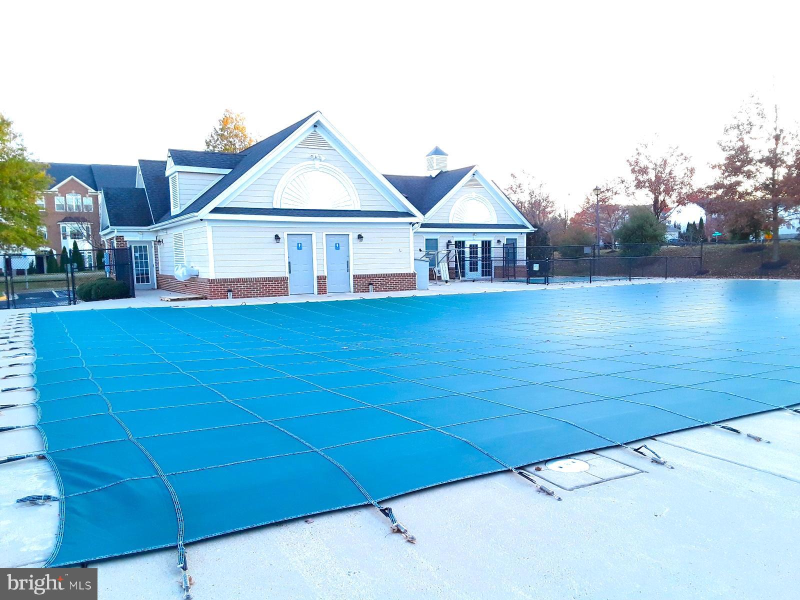 SOMERSET - Residential