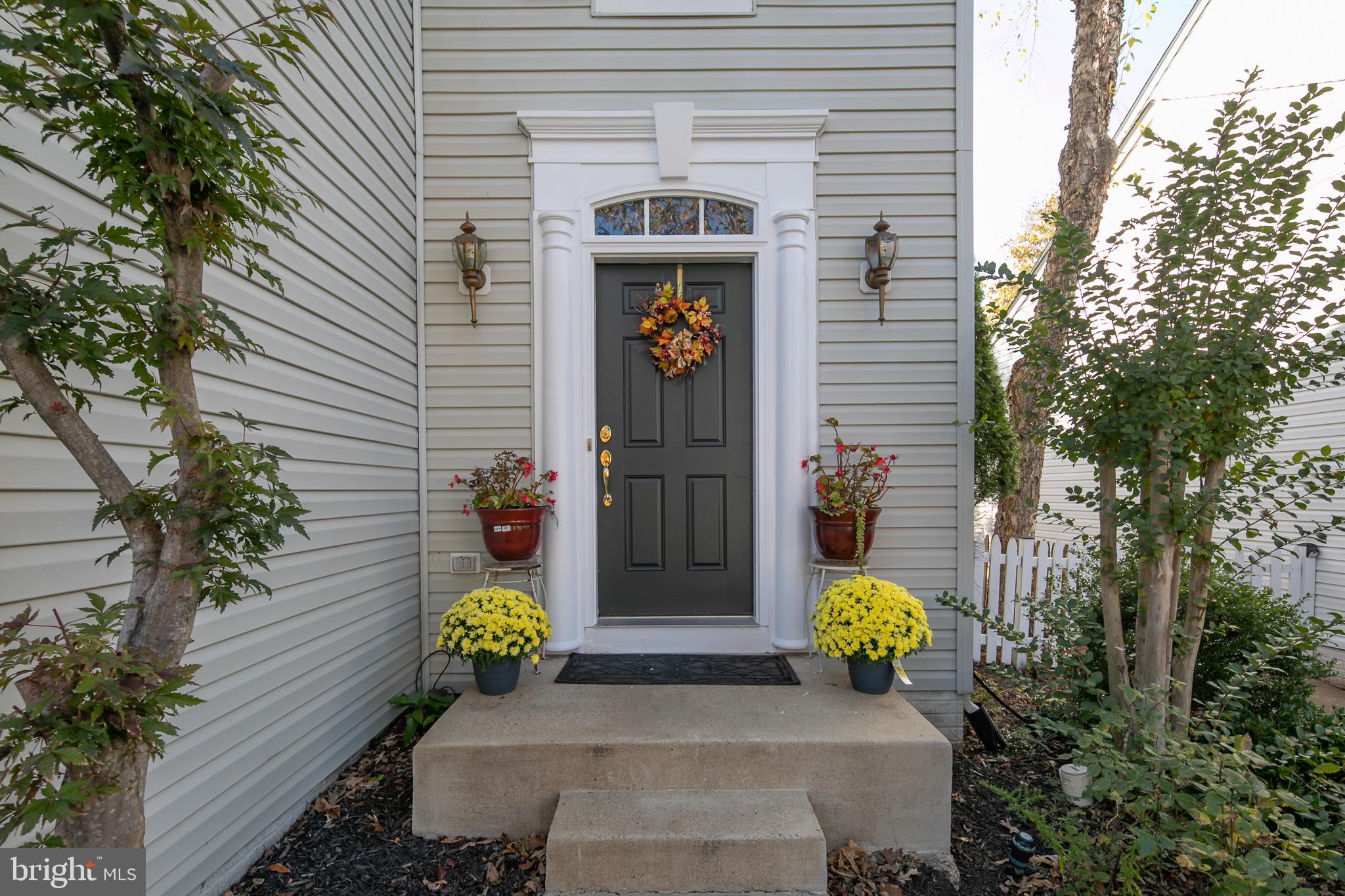 SOMERSET - Residential