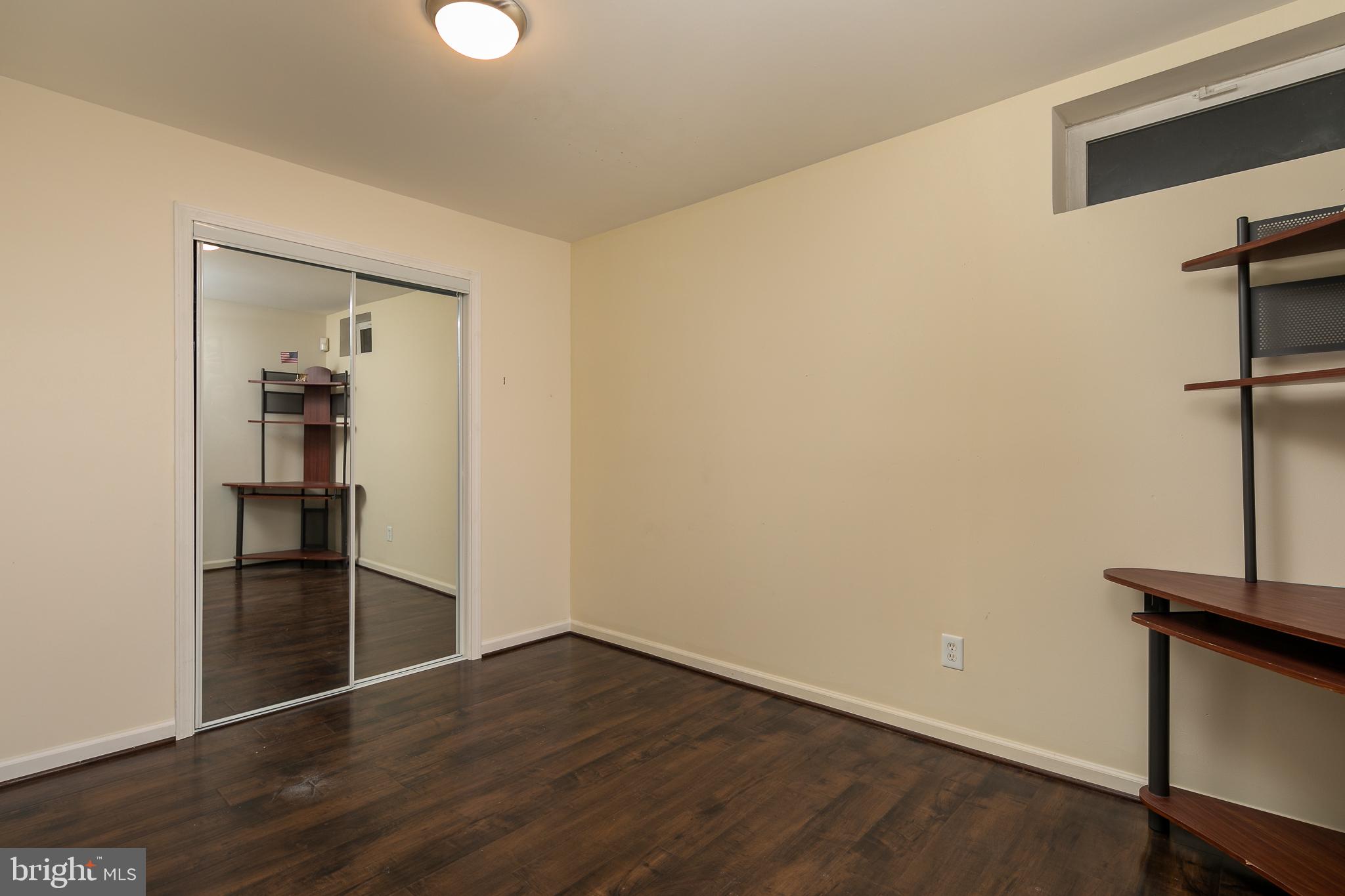 SOMERSET - Residential