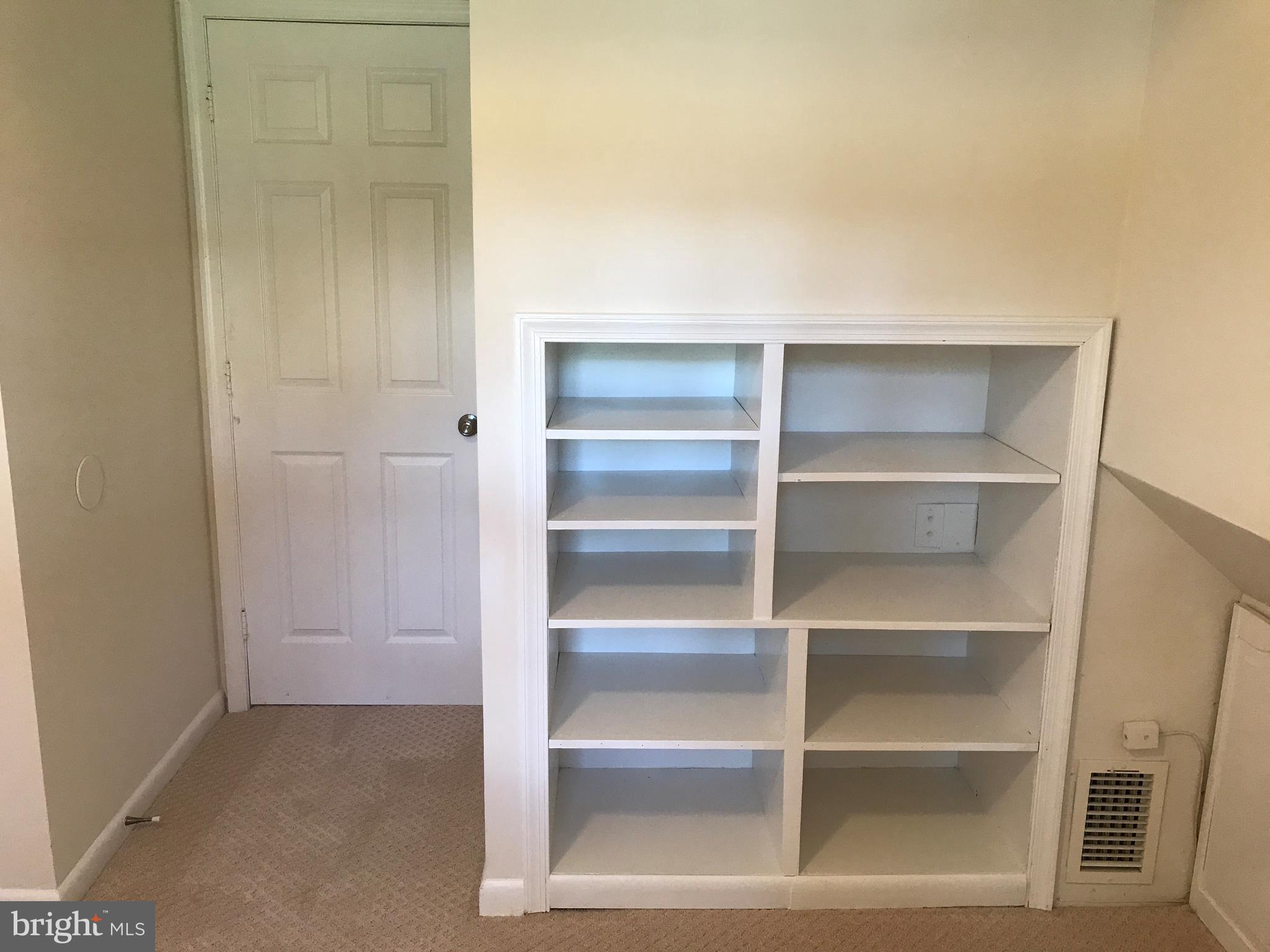 MT VERNON MANOR - Residential