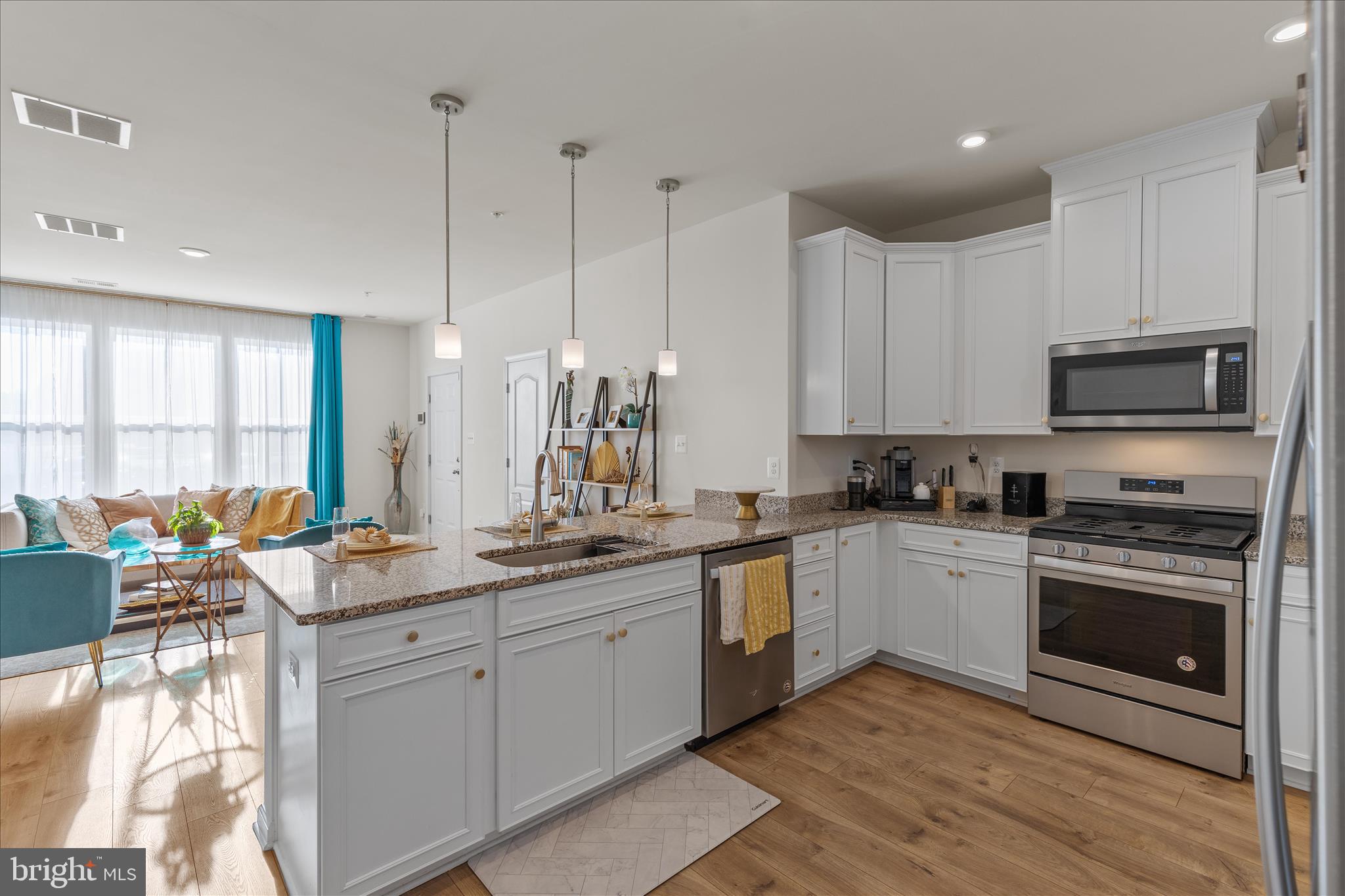 PARKSIDE - Residential