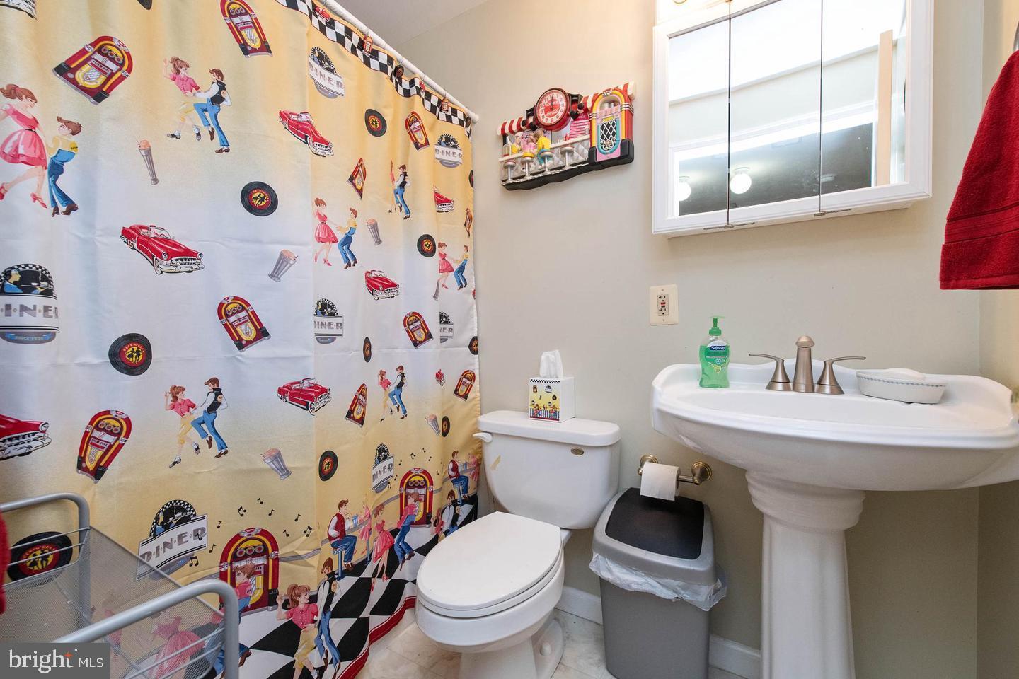 HALLIE HILL FARM - Residential