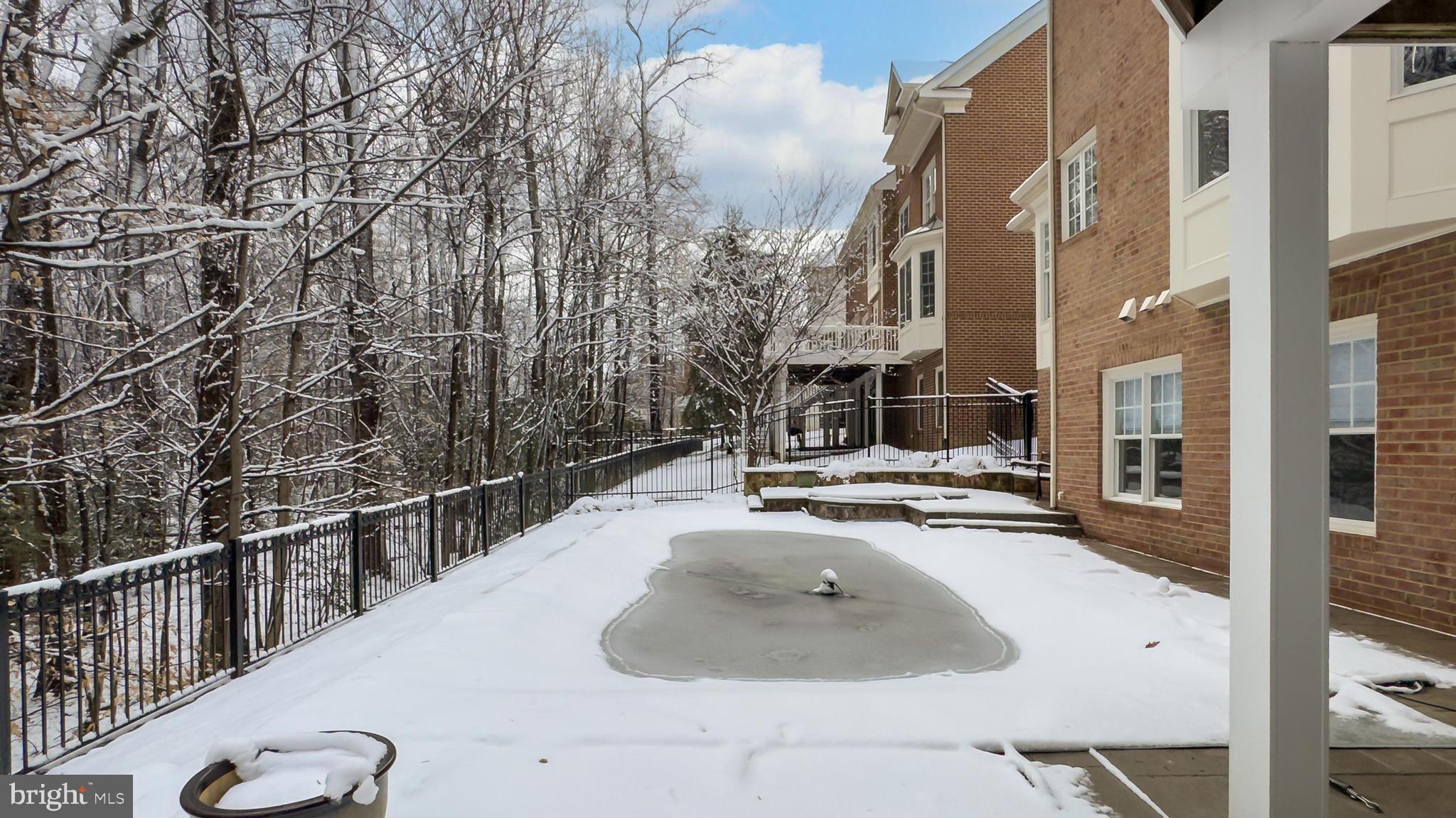 PICKETT'S RESERVE - Residential