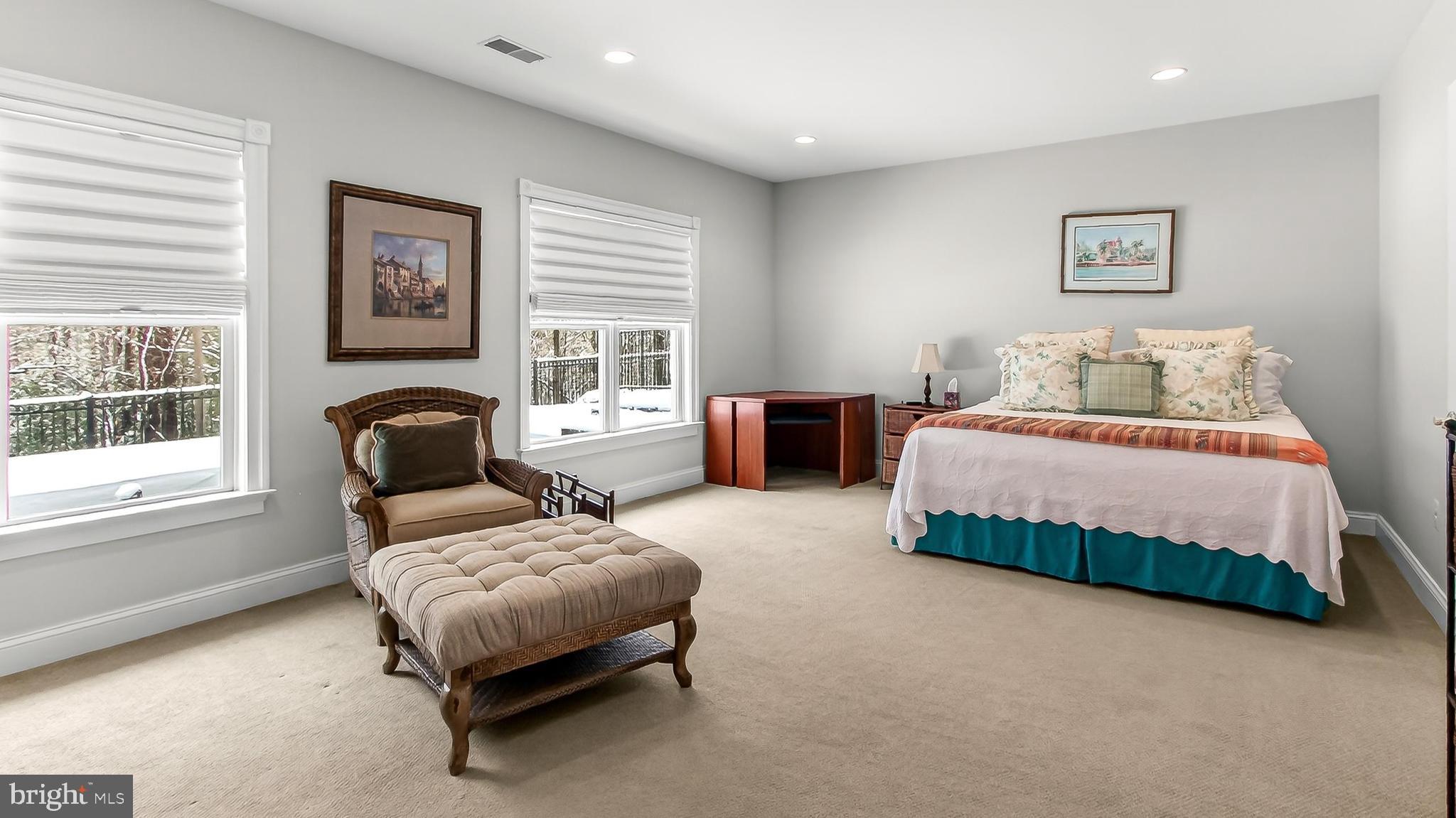 PICKETT'S RESERVE - Residential