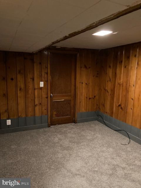 PARK CIRCLE - Residential Lease