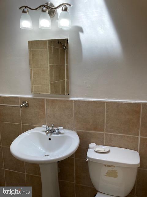 PARK CIRCLE - Residential Lease