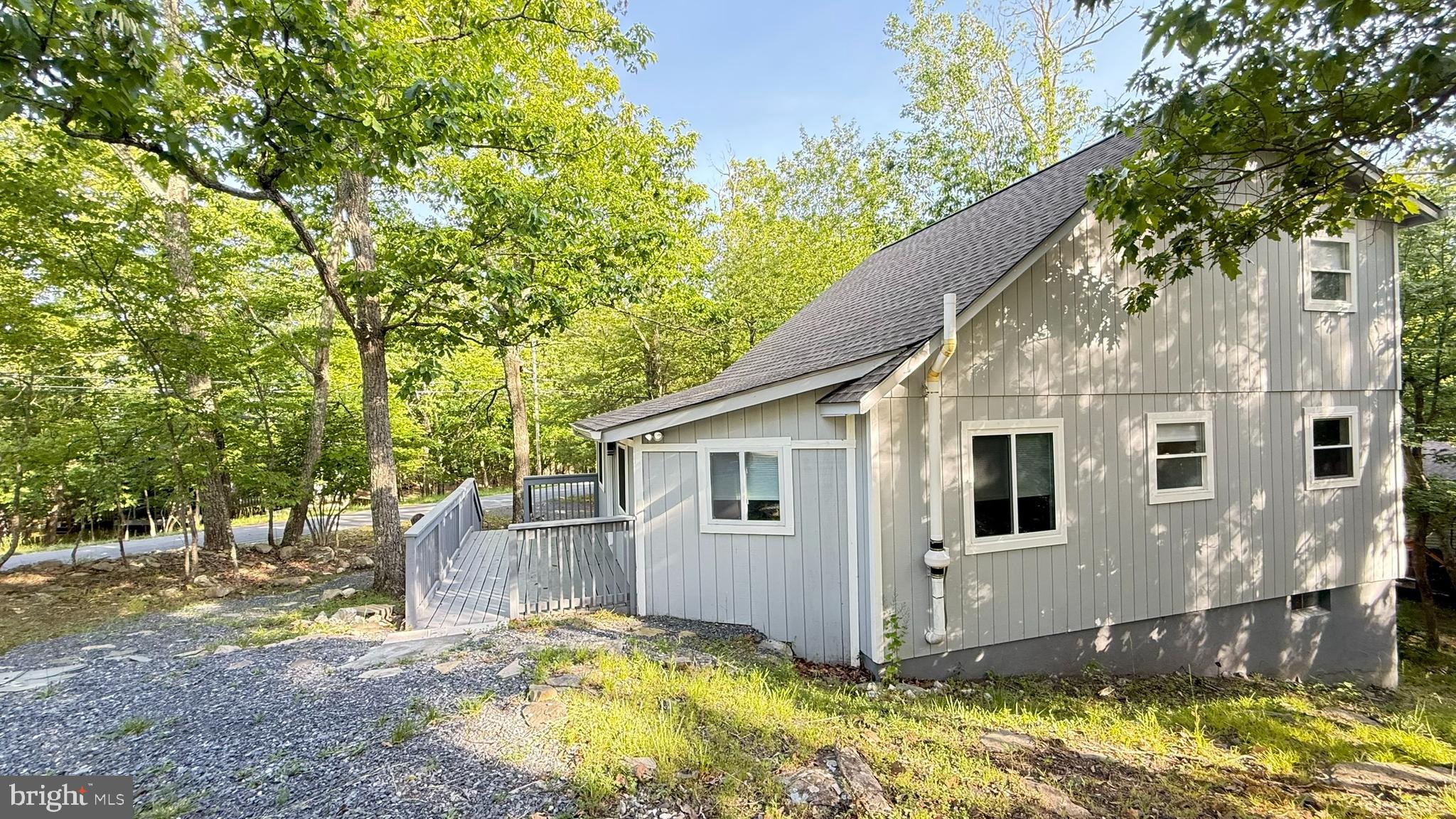 117 CLIFTON DR