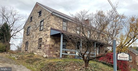 Photo of 1360 Diamond Station Road, EPHRATA, PA 17522 (MLS # PALA2062616)