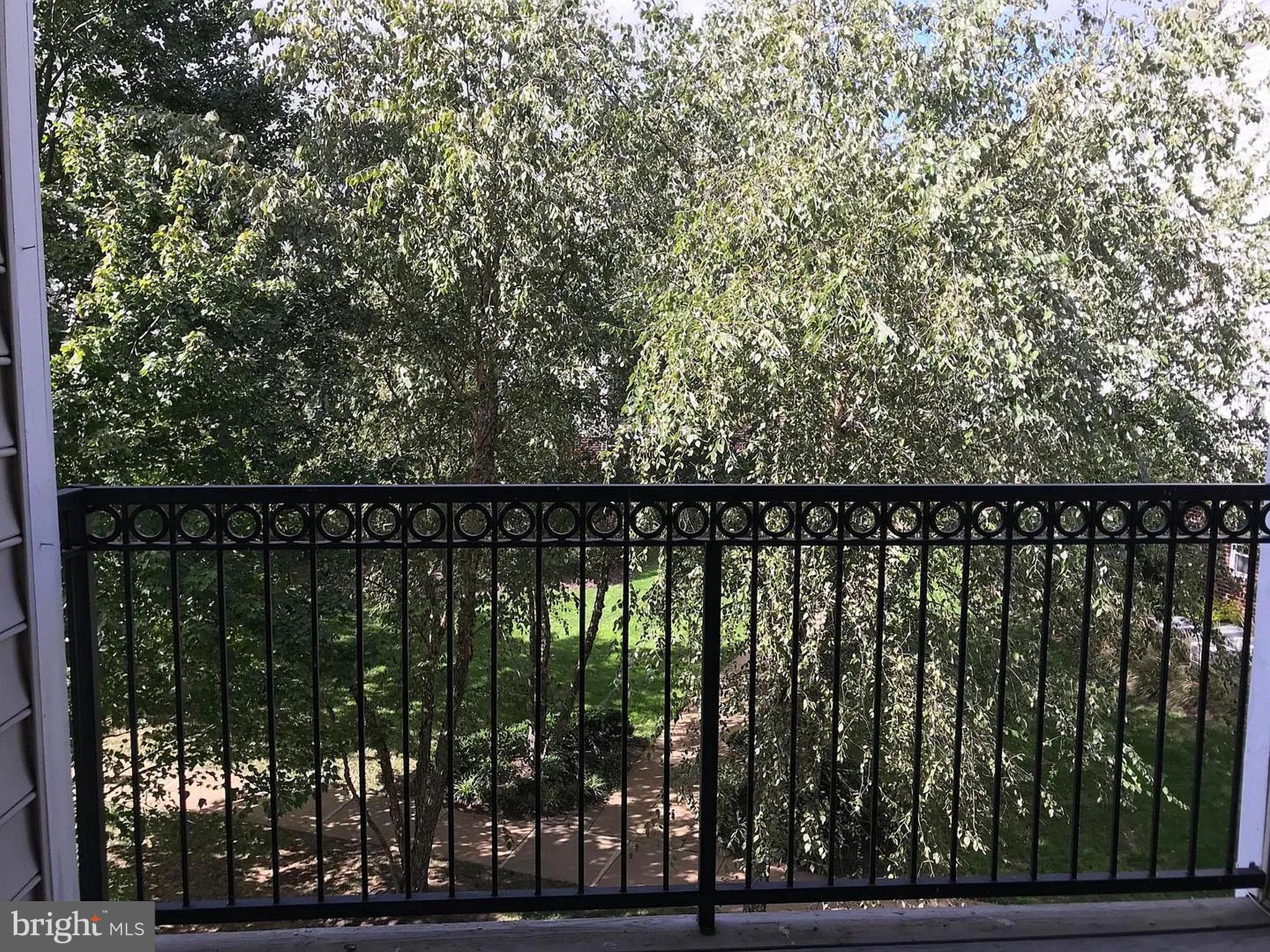 GATES OF MCLEAN - Residential