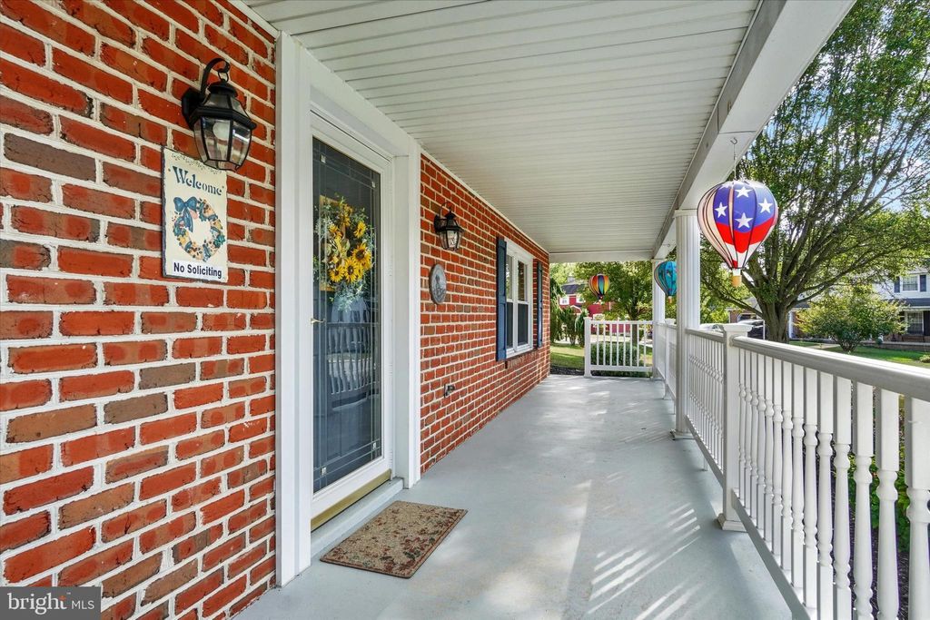 Photo of 119 Lexington Road, YORK, PA 17402 (MLS # PAYK2089760)
